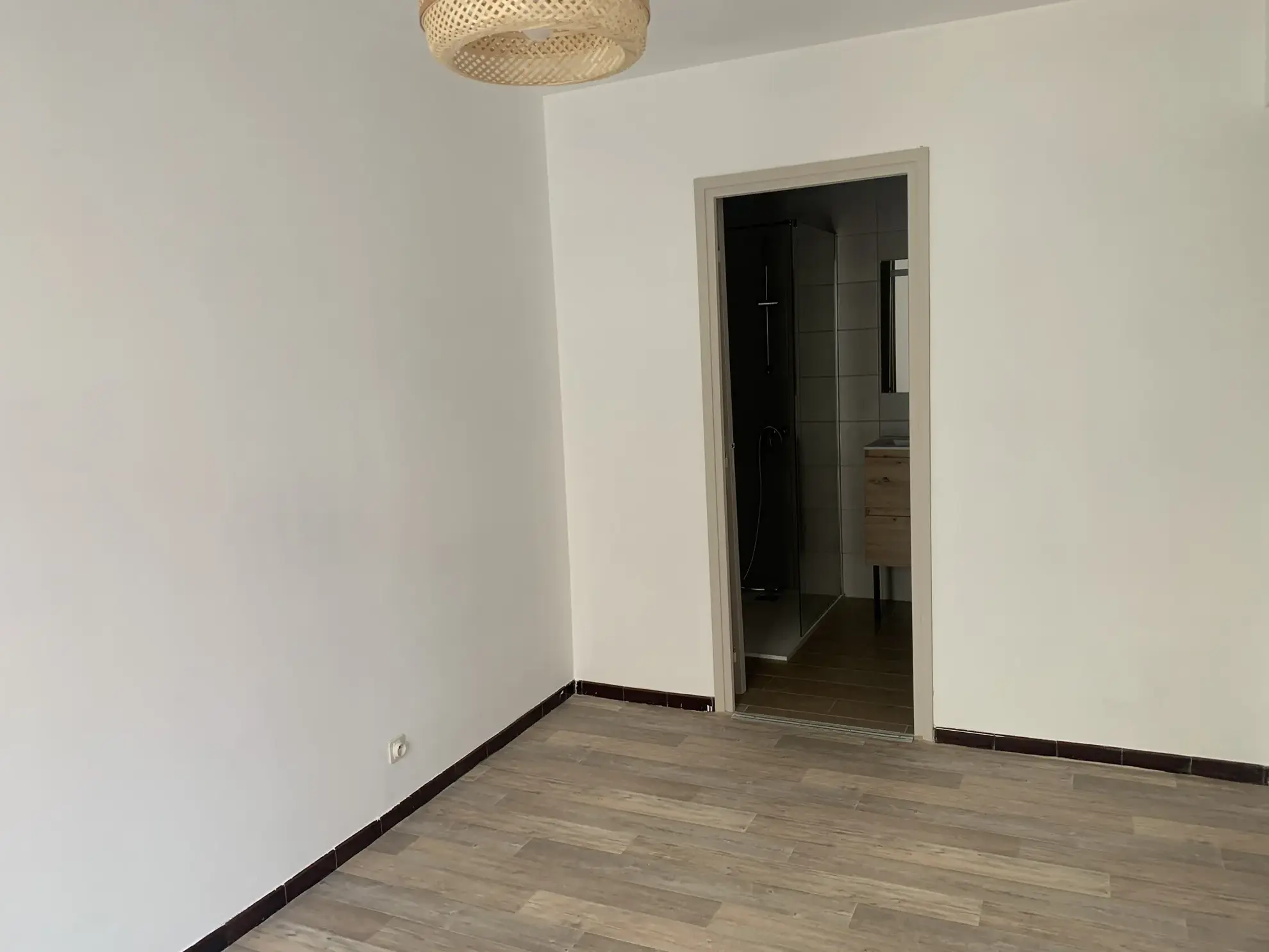Appartement T2 à Port-Vendres — Côte Vermeille, 45 m² rénové avec garage sécurisé 