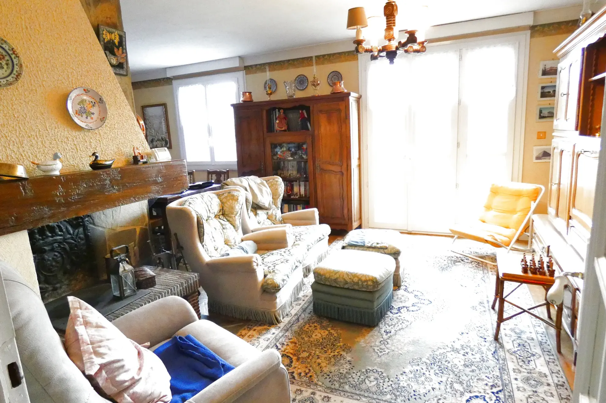 Appartement T4 avec balcon, garage et cave à Aurillac - Résidence sécurisée 