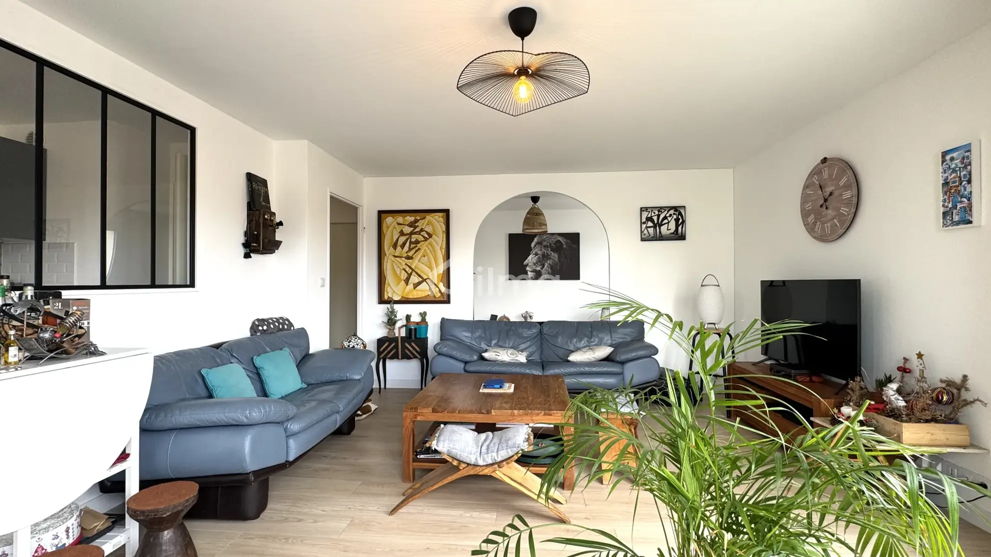 Appartement lumineux de 78 m2 à Meaux avec balcon, parking et potentiel d'évolution