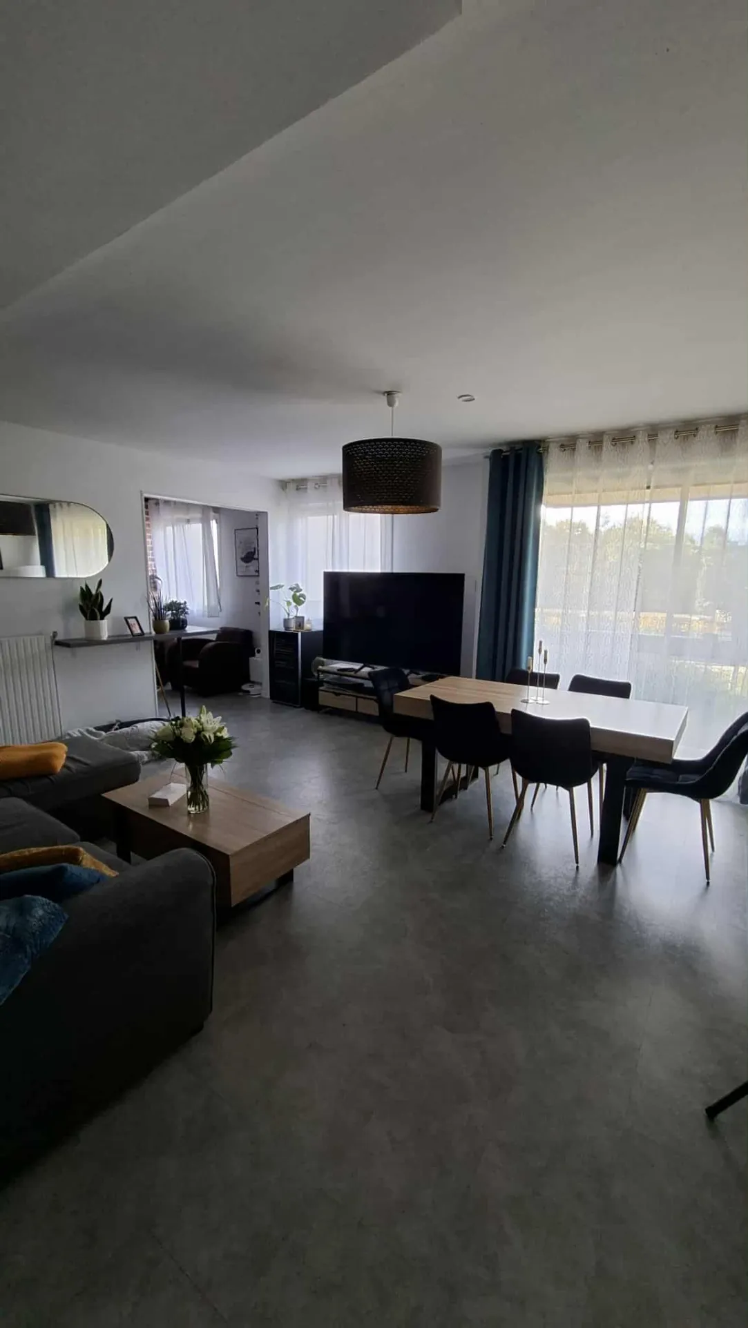 Appartement T4 à Brest avec loggia, cave et proximité des transports 