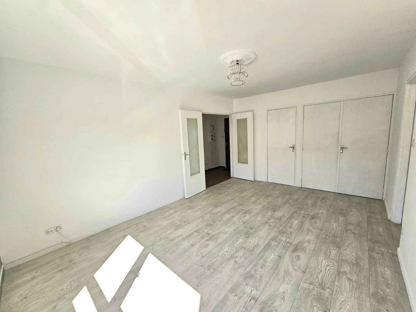 Appartement F2 avec parking à Saint-Étienne, secteur Jacquard 