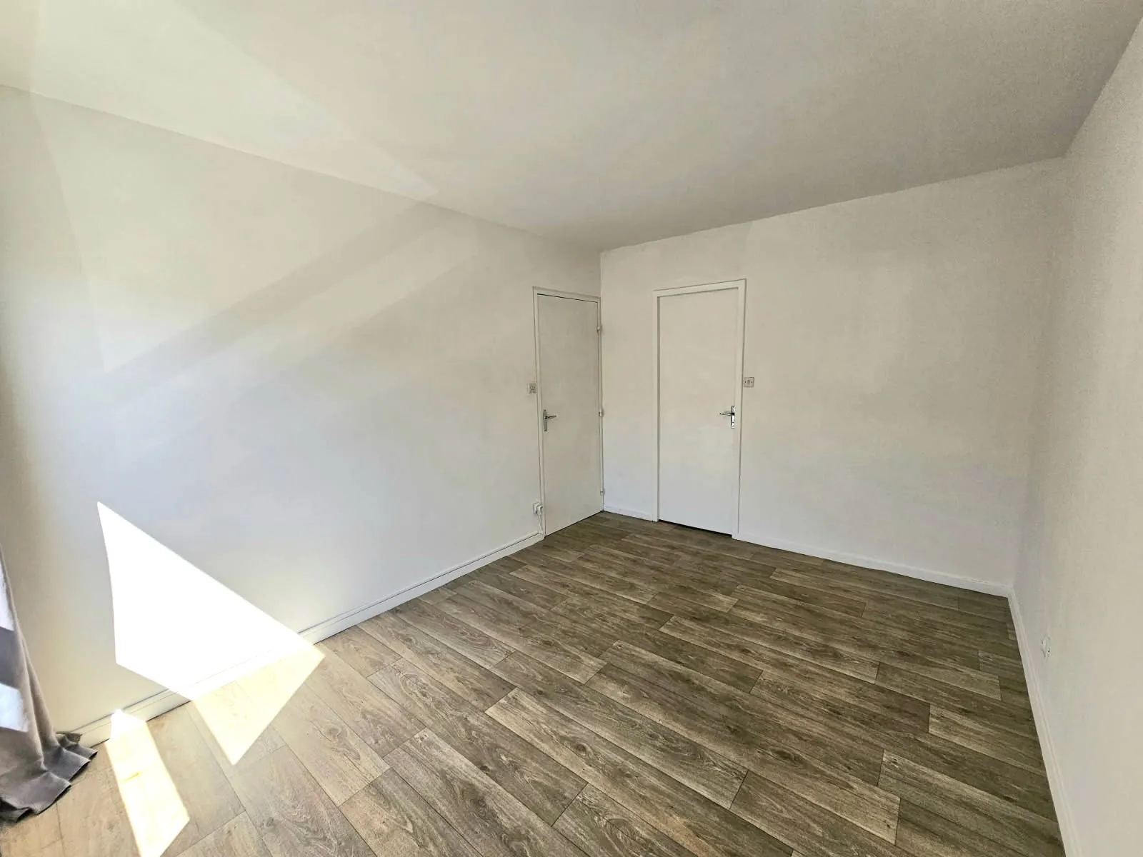 Appartement F2 avec parking à Saint-Étienne, secteur Jacquard 