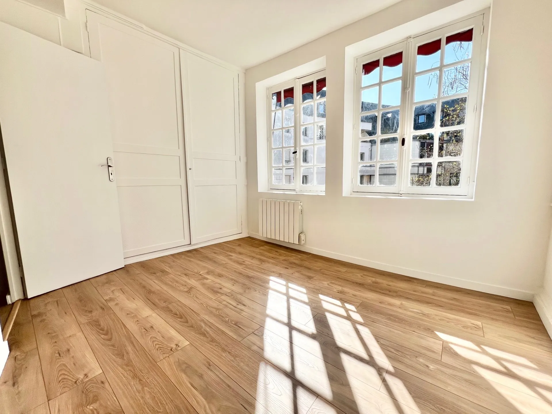 Bel appartement T2 rénové à Rouen proche de la place de la Pucelle 
