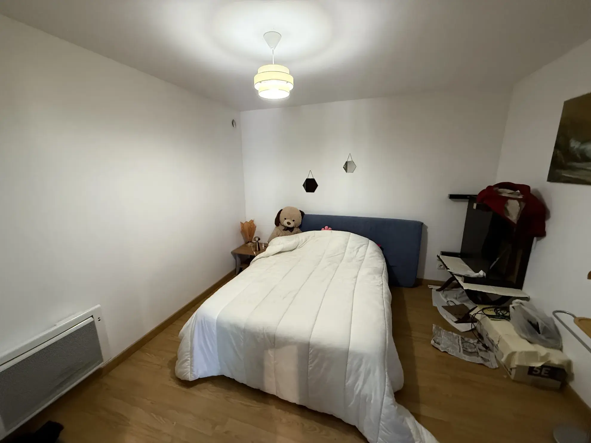 Maison familiale avec studio indépendant à vendre à Écouves 