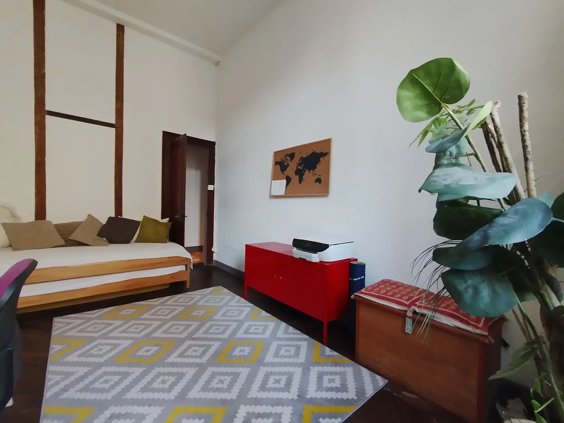 Appartement T3 de 80m² au Mas d'Azil, lumineux et rénové 