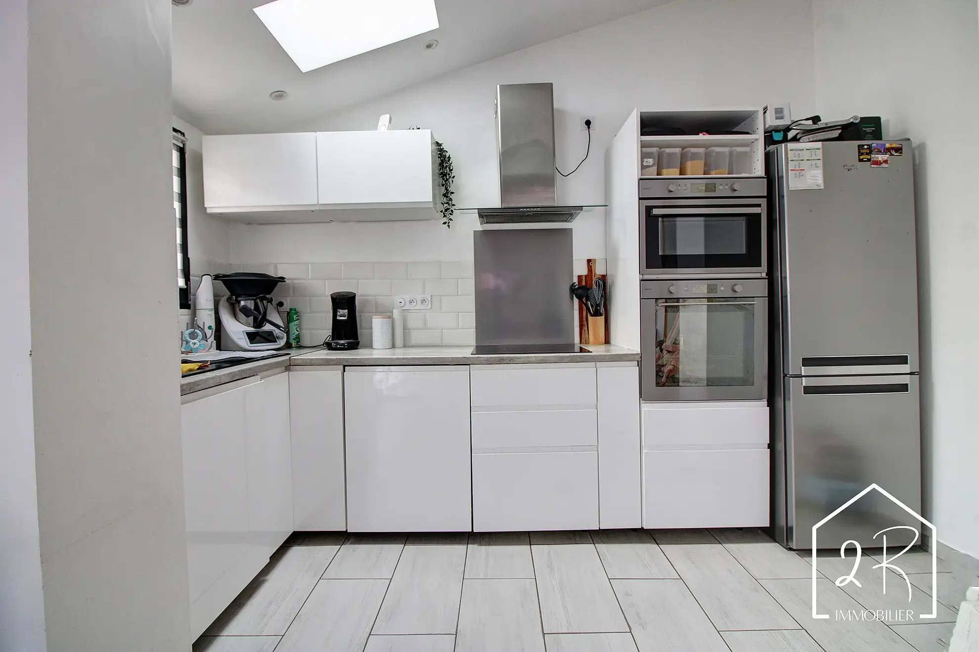 Maison de 65 m² avec piscine et terrasse à Chasse-sur-Rhône 