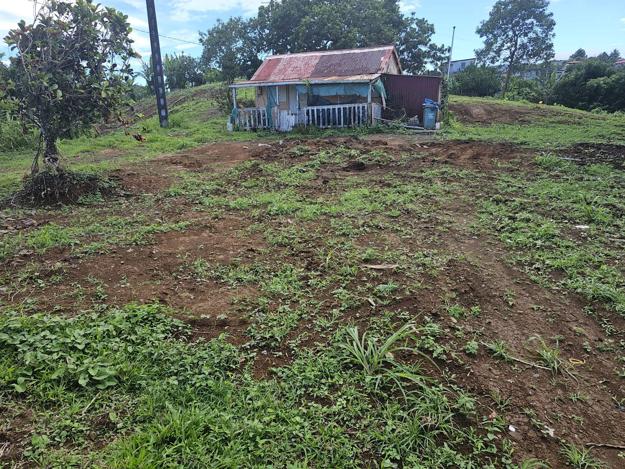 Terrain constructible plat de 461 m² au Morne des Esses à vendre