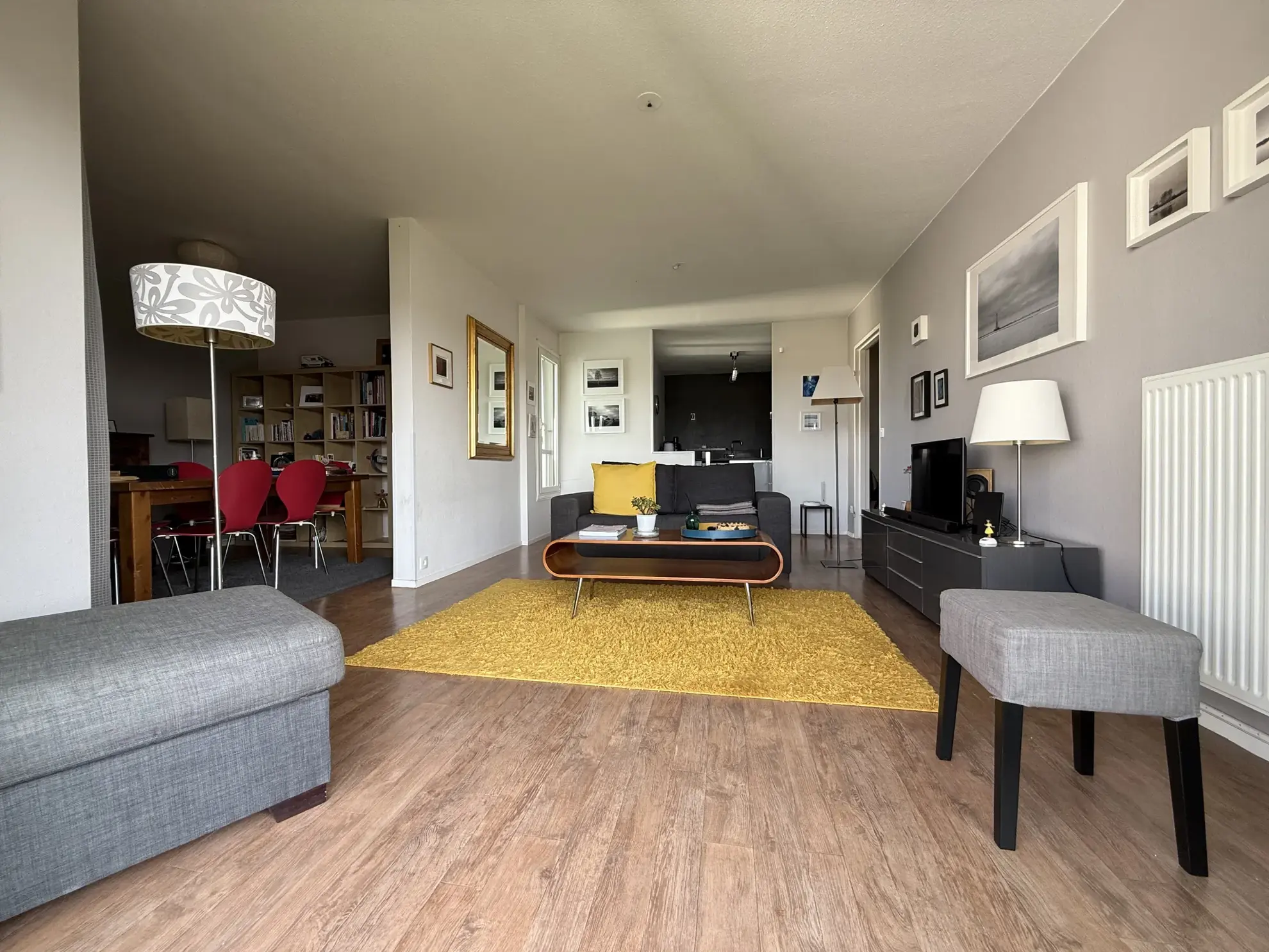Appartement T4 de 83,73 m² à Cenon avec balcon et parking sécurisé 