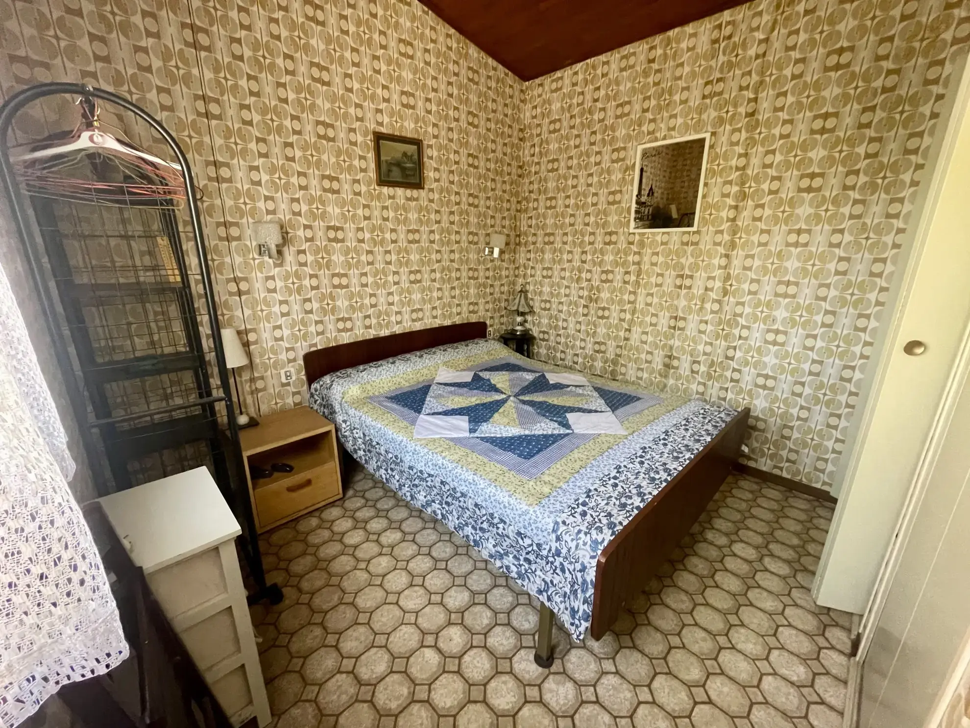 Villa à Vias Plage à 200m de la mer avec dépendance et grand terrain 