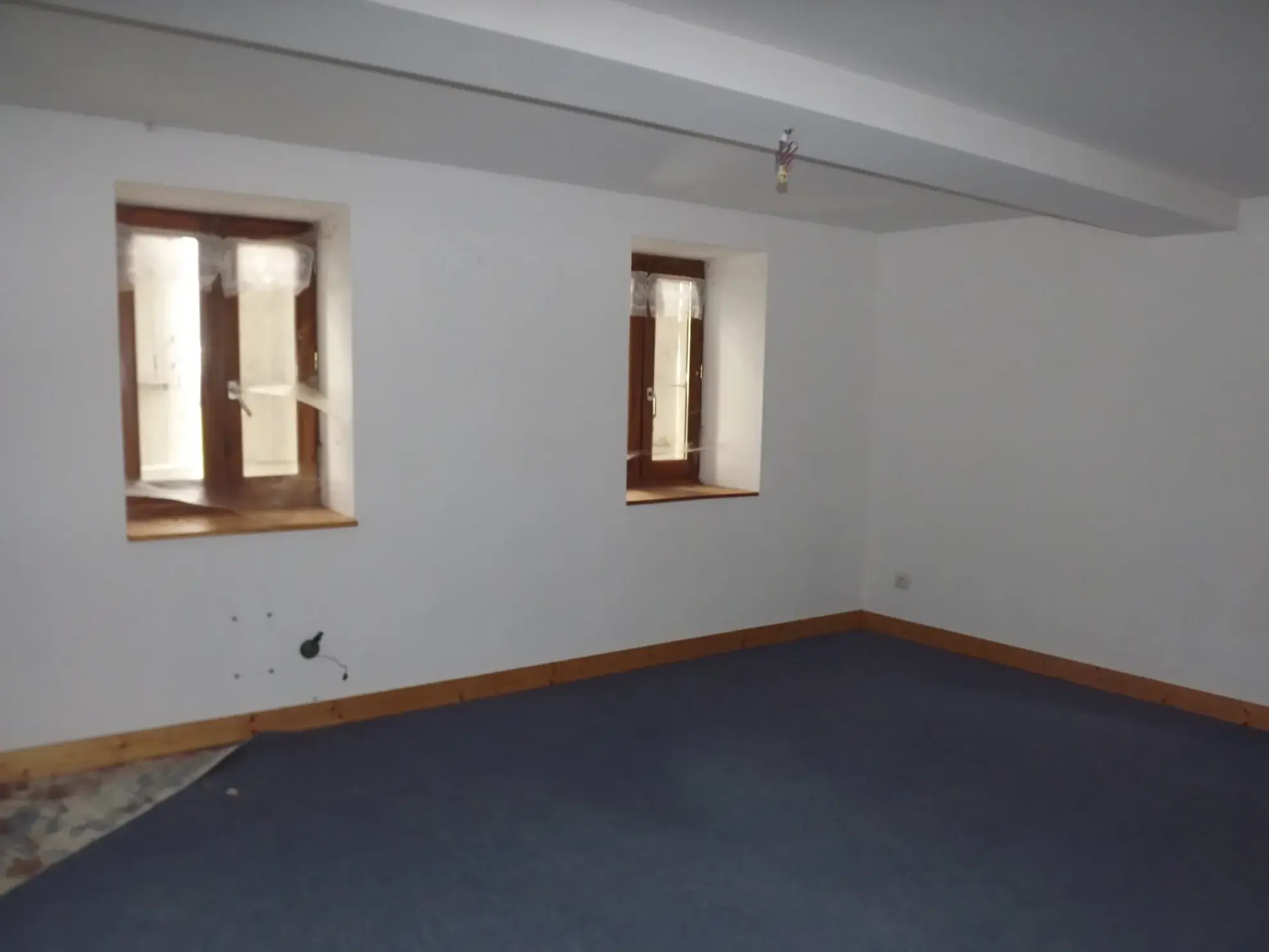 Maison de village à Vauban de 150 m² avec jardin et parking, libre en 2025 