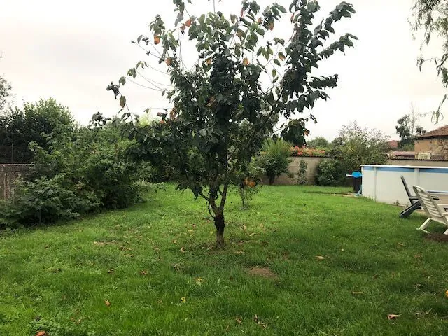 Maison de village à Vauban de 150 m² avec jardin et parking, libre en 2025 