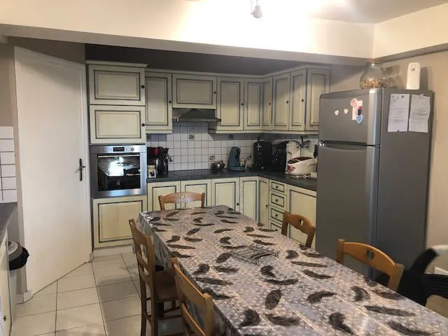 Maison de village à Vauban de 150 m² avec jardin et parking, libre en 2025 