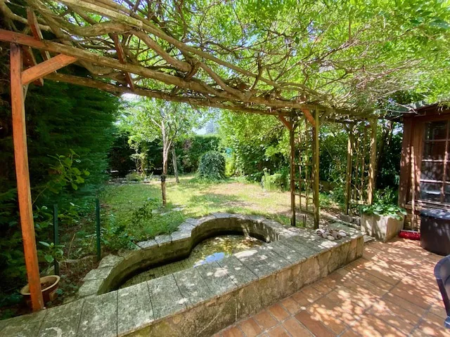 Maison familiale avec jardin et terrasse à Vichy - 145 m² 