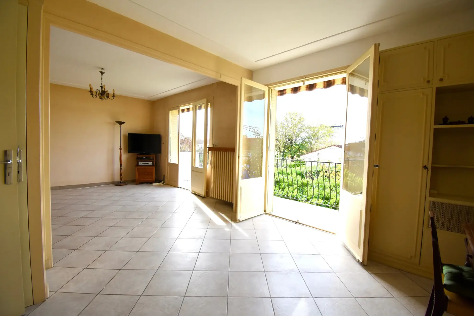 Maison familiale avec jardin et terrasse à Vichy - 145 m² 