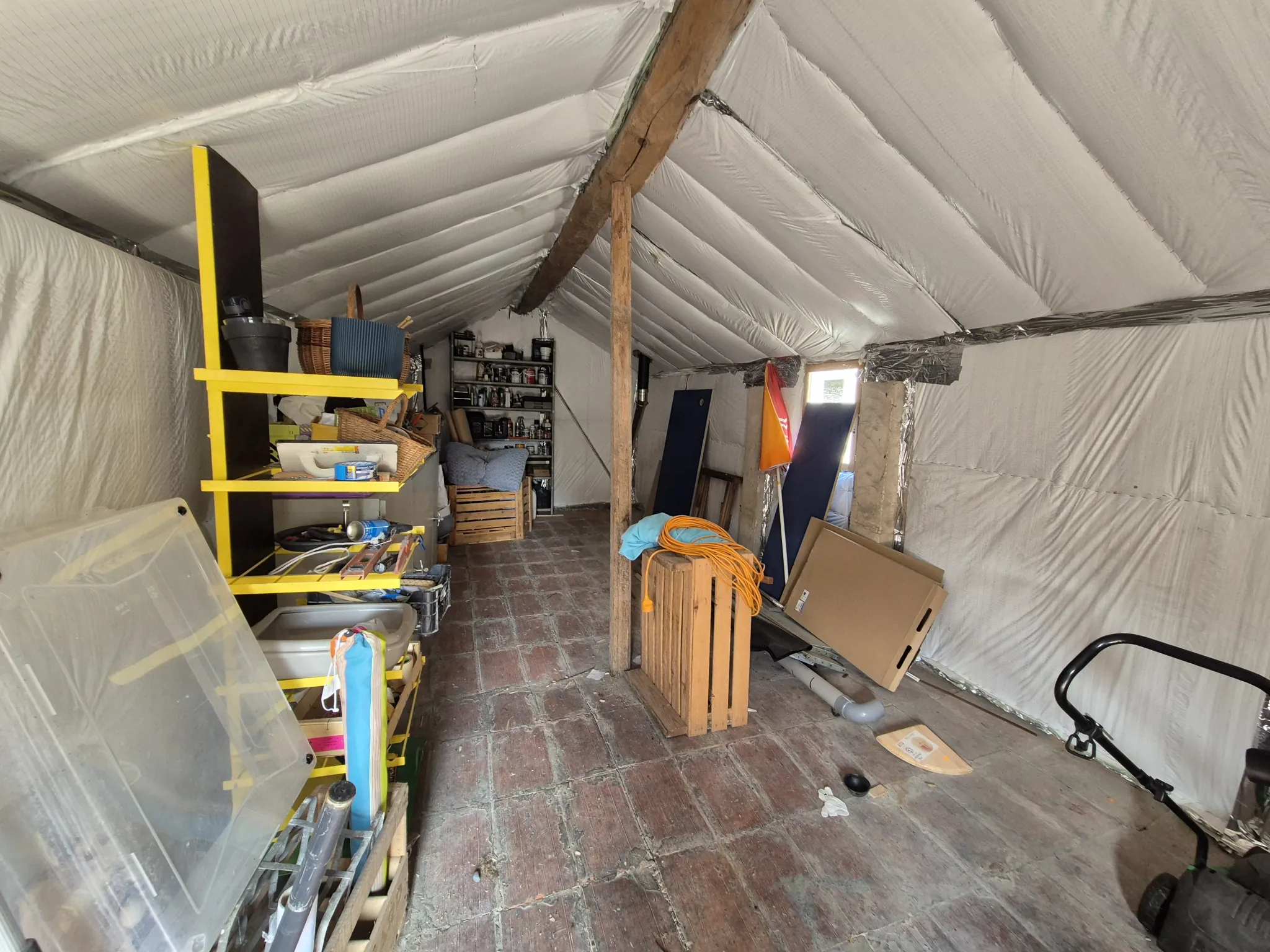 Maison de caractère de 155 m² avec grenier aménageable à Appoigny 