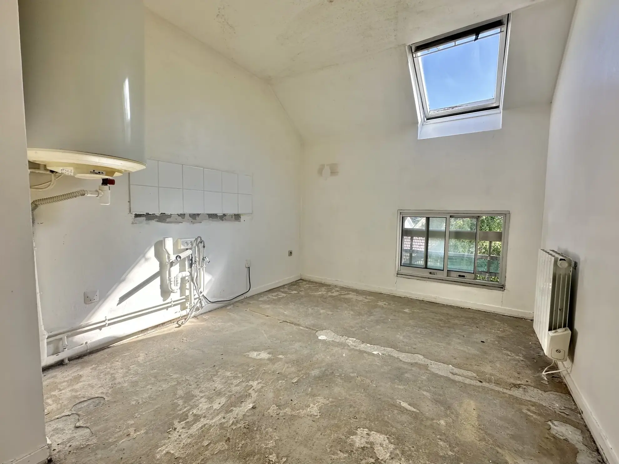 Studio à rénover à Le Mesnil-Esnard - Opportunité d'investissement 