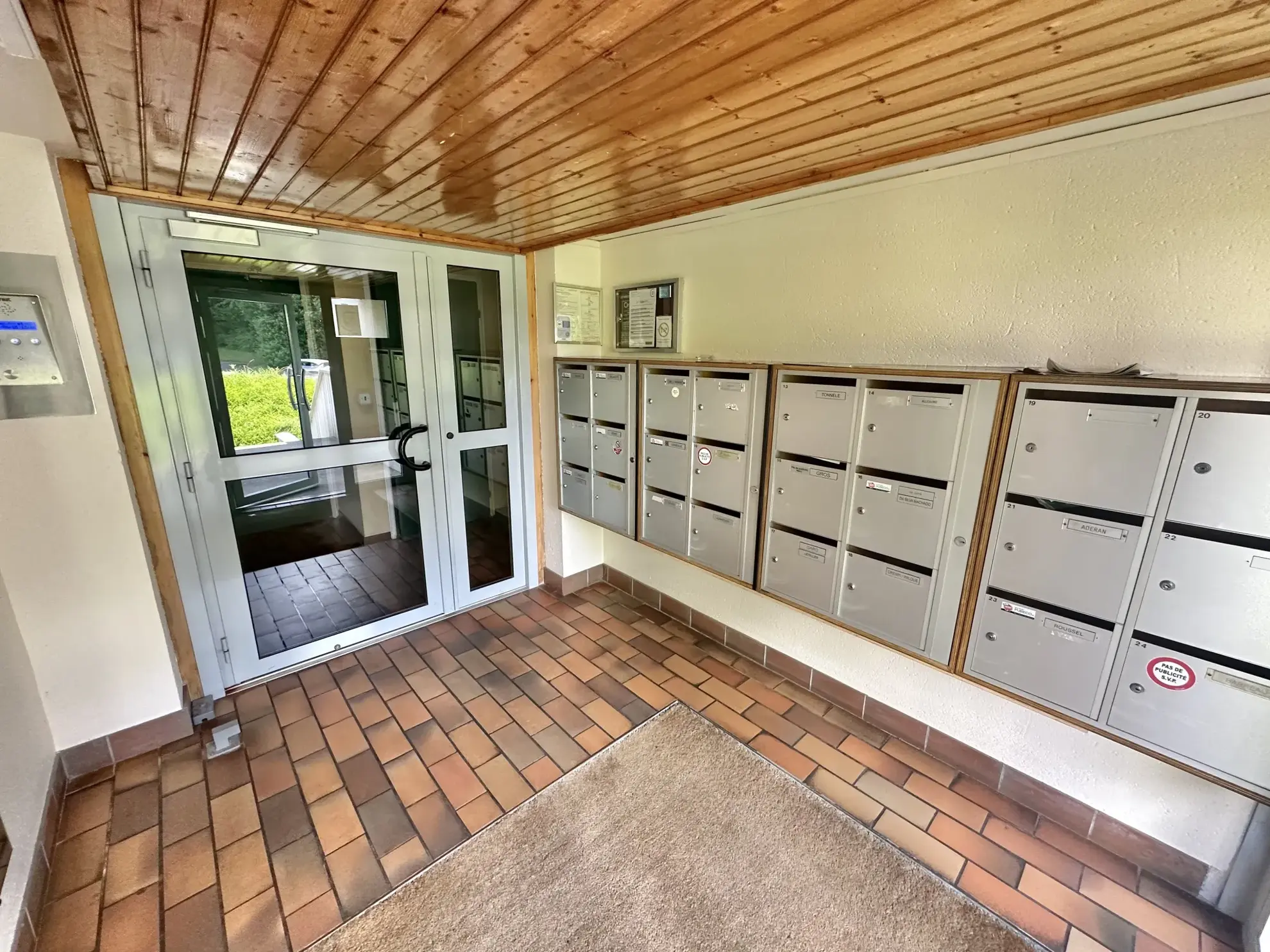 Studio à rénover à Le Mesnil-Esnard - Opportunité d'investissement 