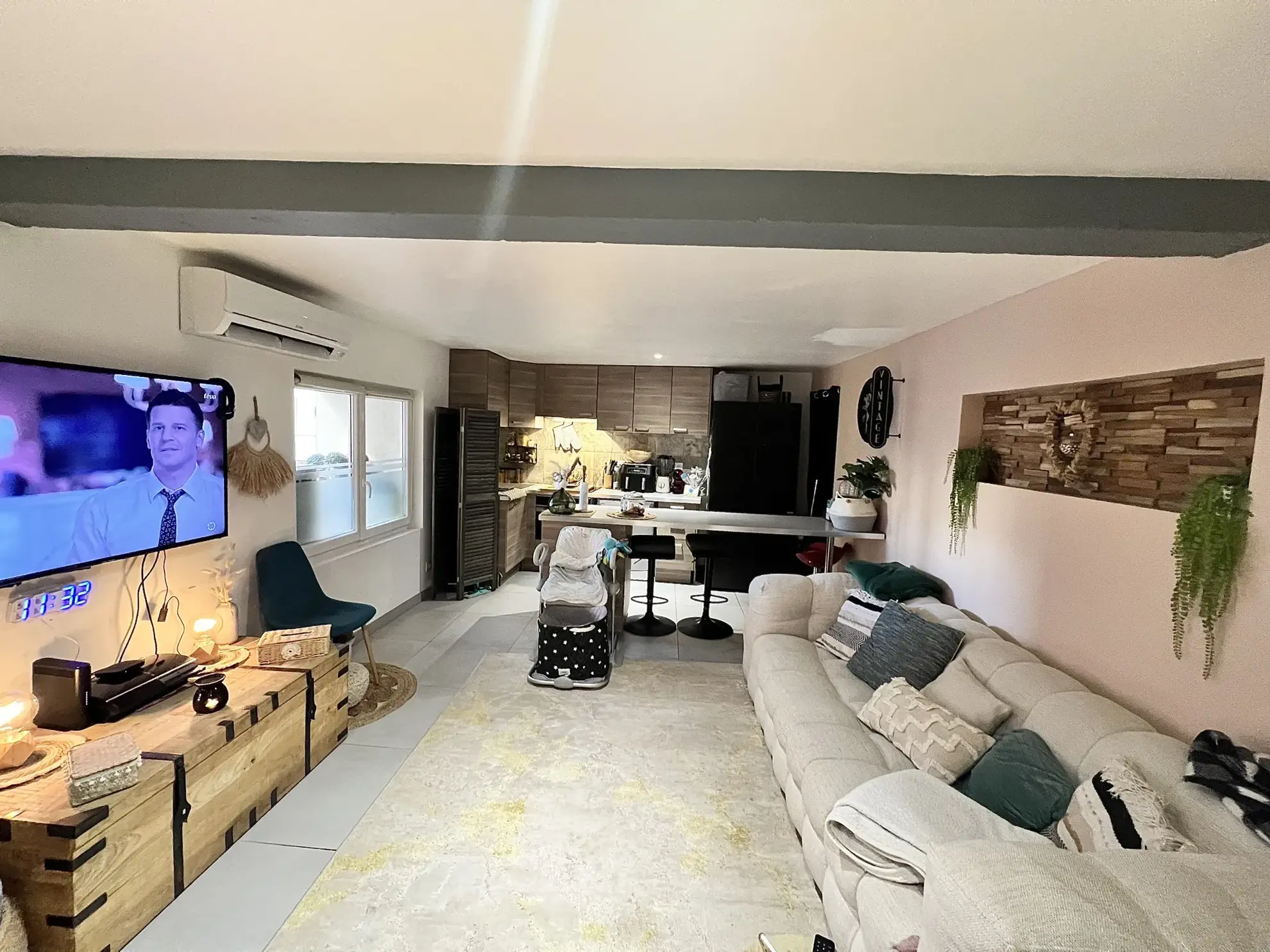 Appartement T3 de 53 m² à Trans-en-Provence proche commodités 