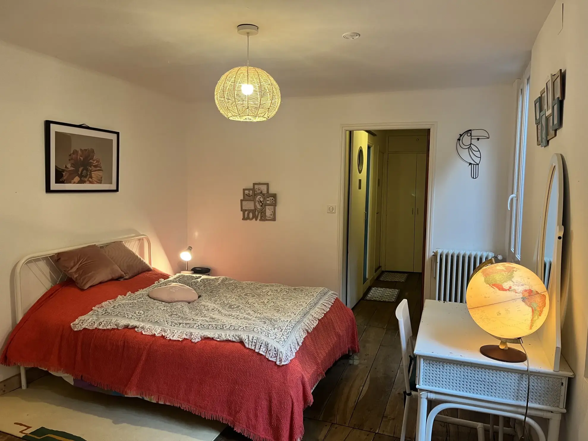 Appartement T3/4 à vendre à Rodez, Cour intérieure et terrasse privée, lumineux et caractériel 