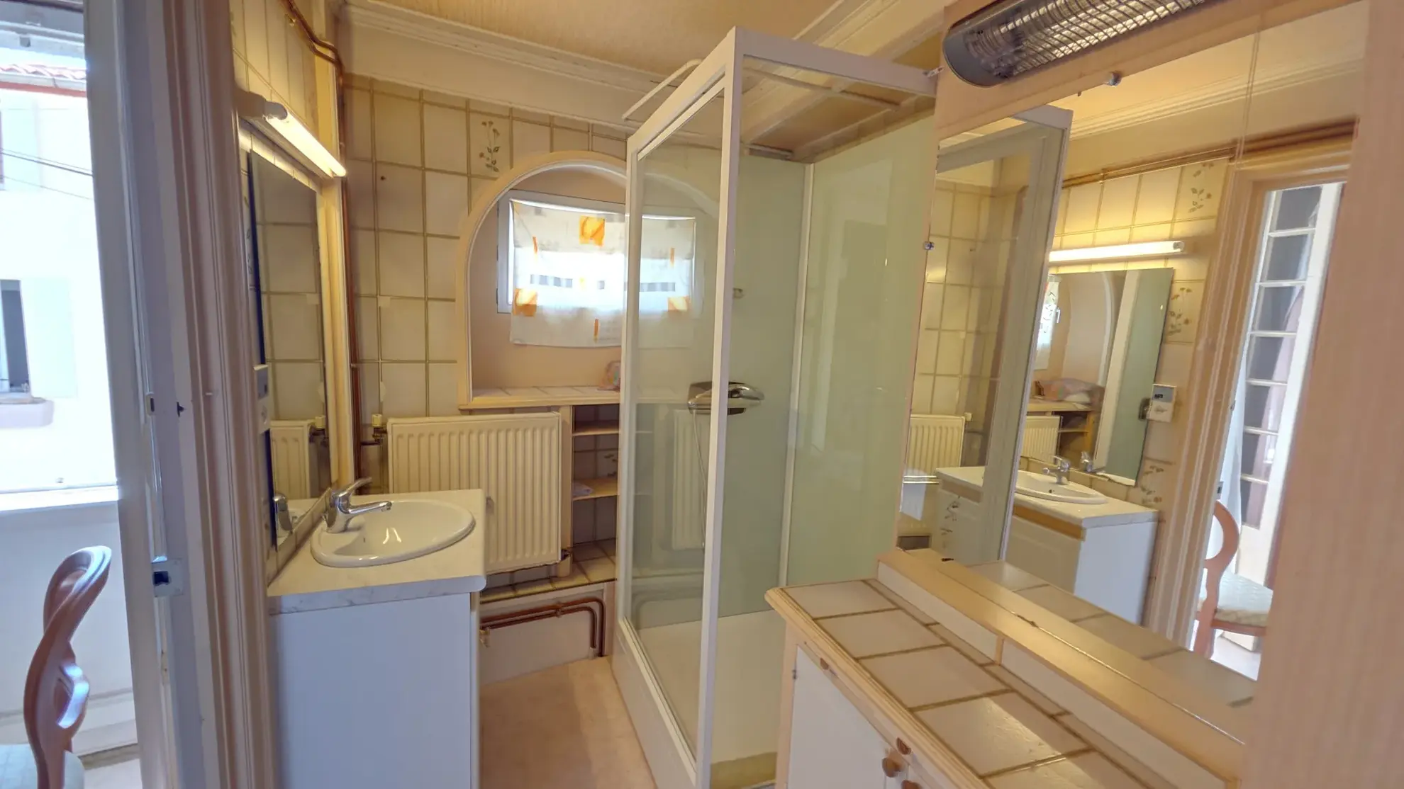 Maison de village à Céret - 75 m², 3 niveaux, rue calme 