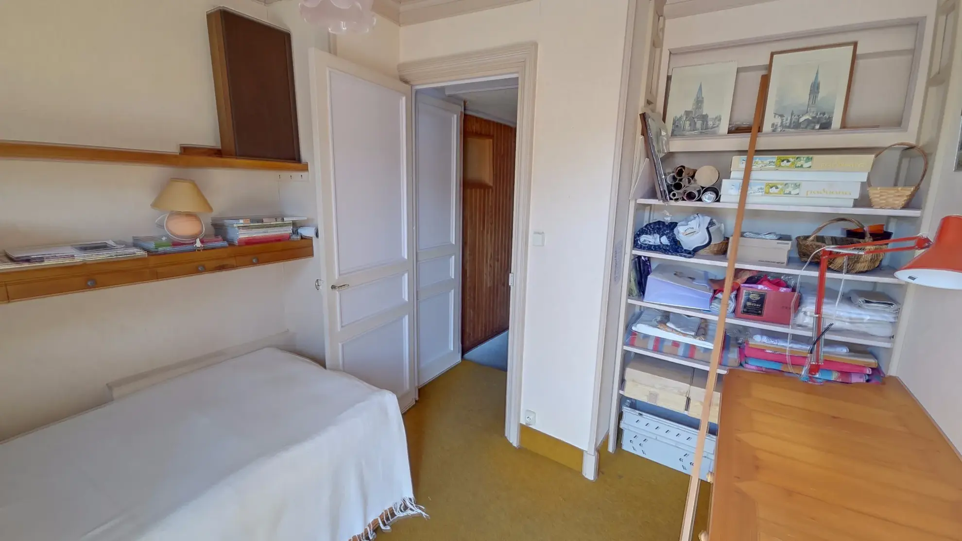 Maison de village à Céret - 75 m², 3 niveaux, rue calme 