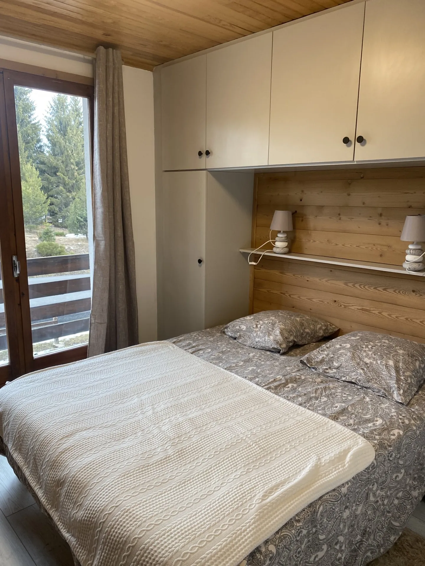 Appartement T3 rénové avec balcon à Bolquère (66210), proche ski et commerces 