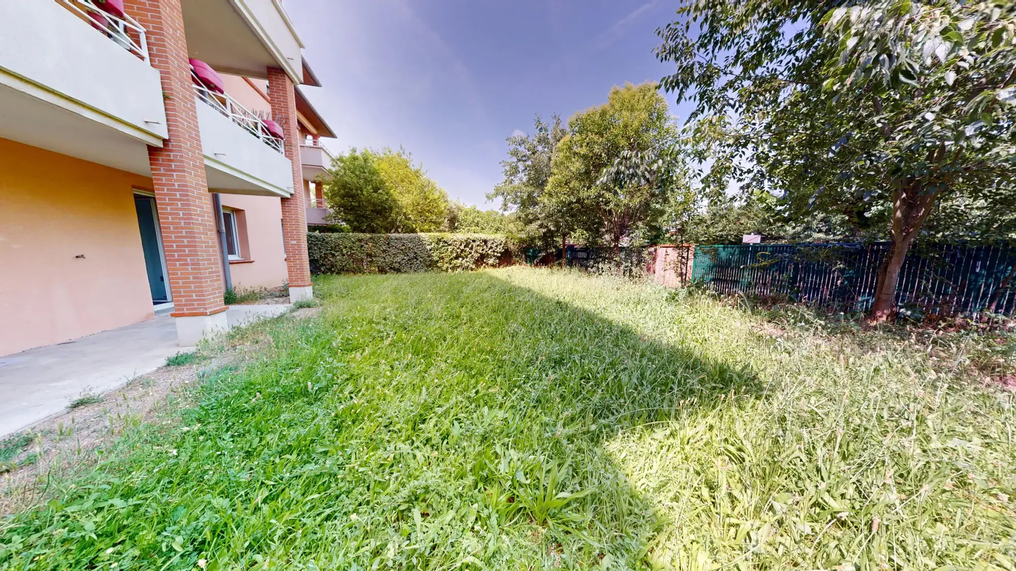 Appartement T4 à Toulouse Lardenne avec jardin, terrasse, piscine et garage