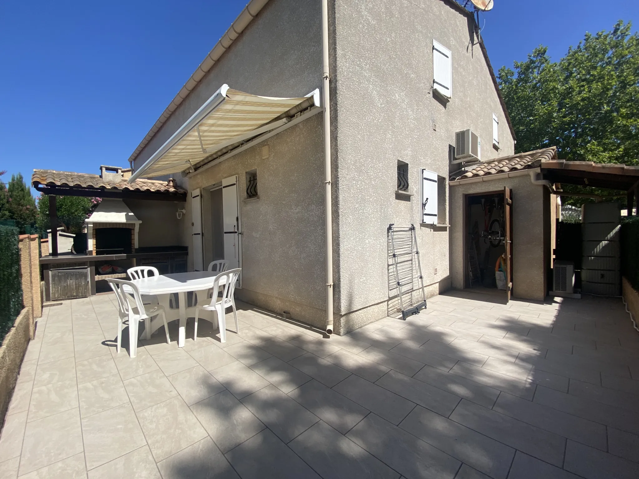 Maison 3 pièces avec terrasse et parking privé à Vias plage