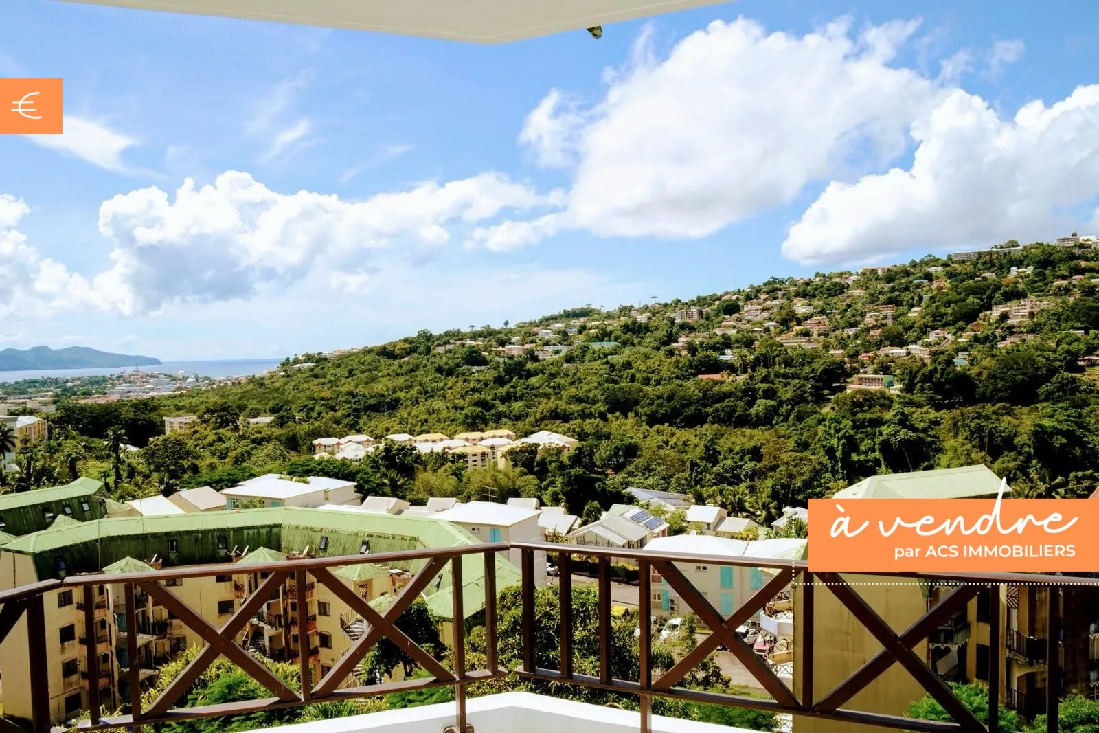 Appartement T3 en souplex à Fort-de-France proche du CHU avec vue mer