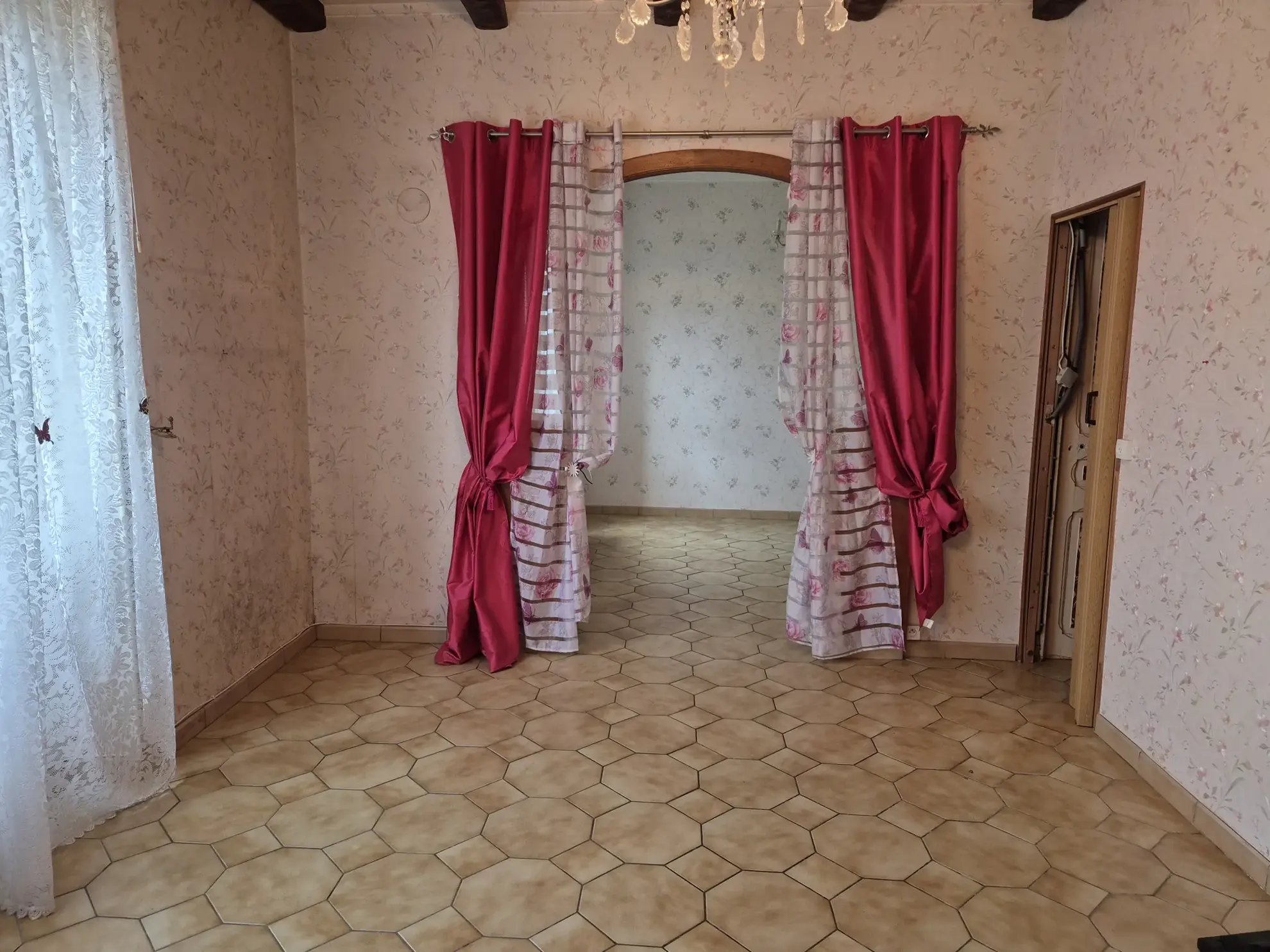 Maison à vendre de 74m² à Marnaval, 2 chambres, jardin, garage en exclusivité 