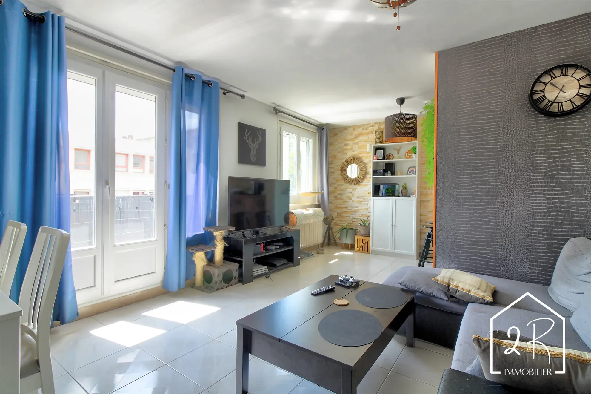Infos sur un appartement T3 de 60 m² à Vienne avec garage et cave 