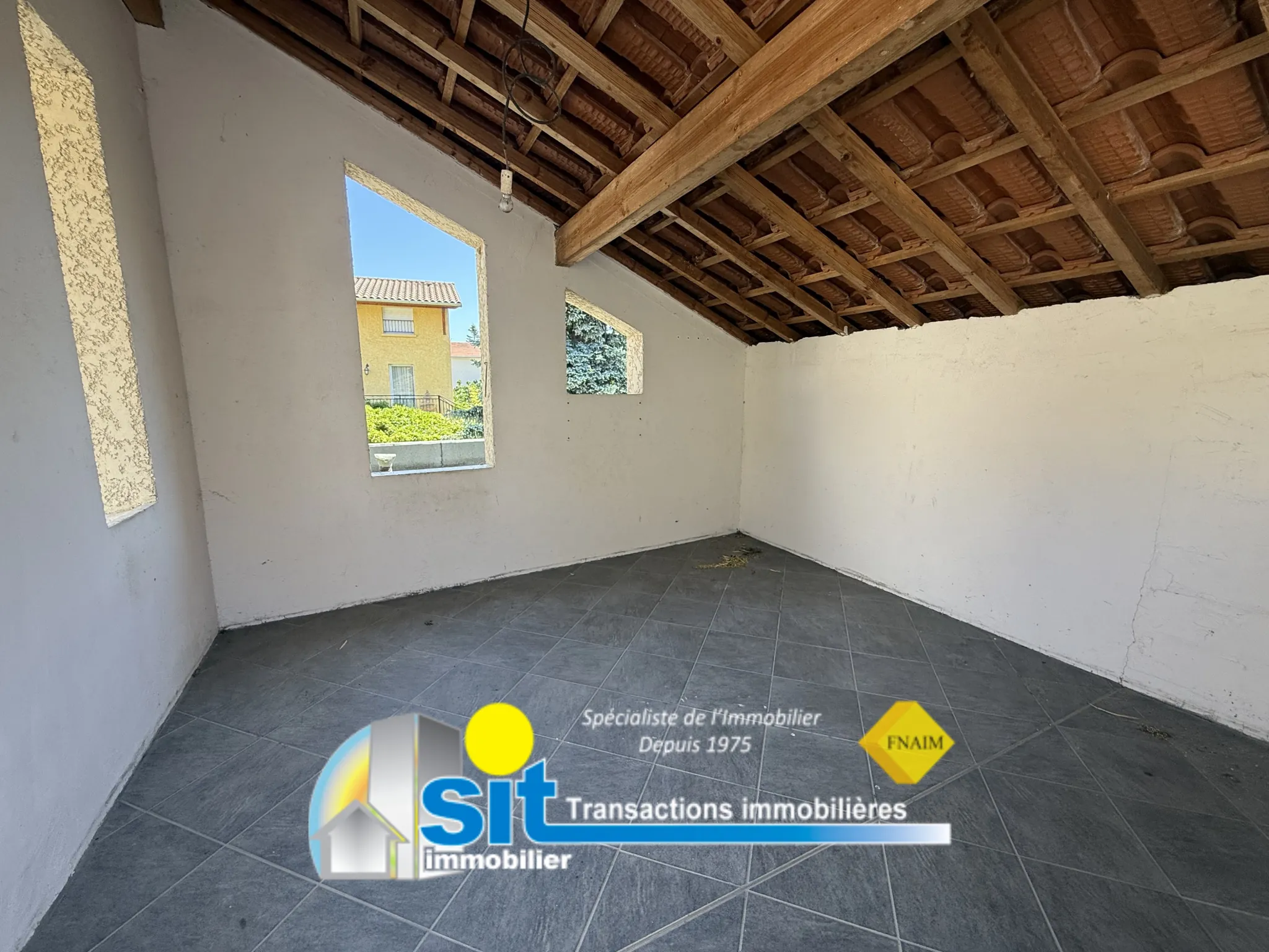 Maison de village rénovée avec studio indépendant à Les Côtes d’Arey, Vienne 