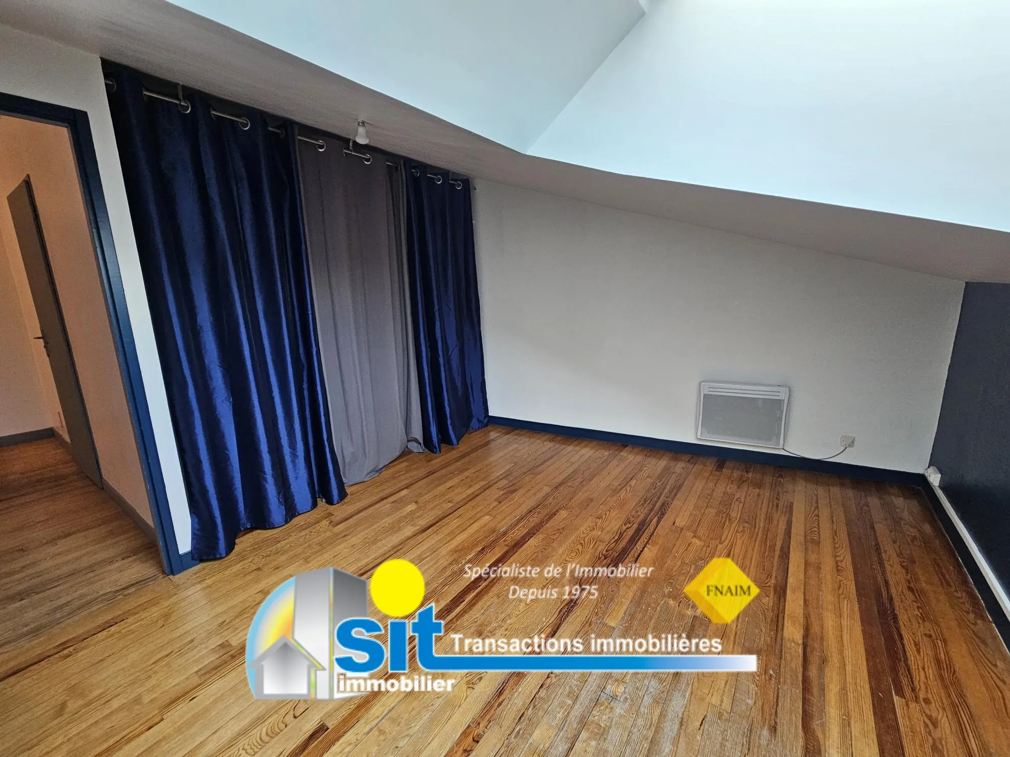 Maison de village rénovée avec studio indépendant à Les Côtes d’Arey, Vienne 