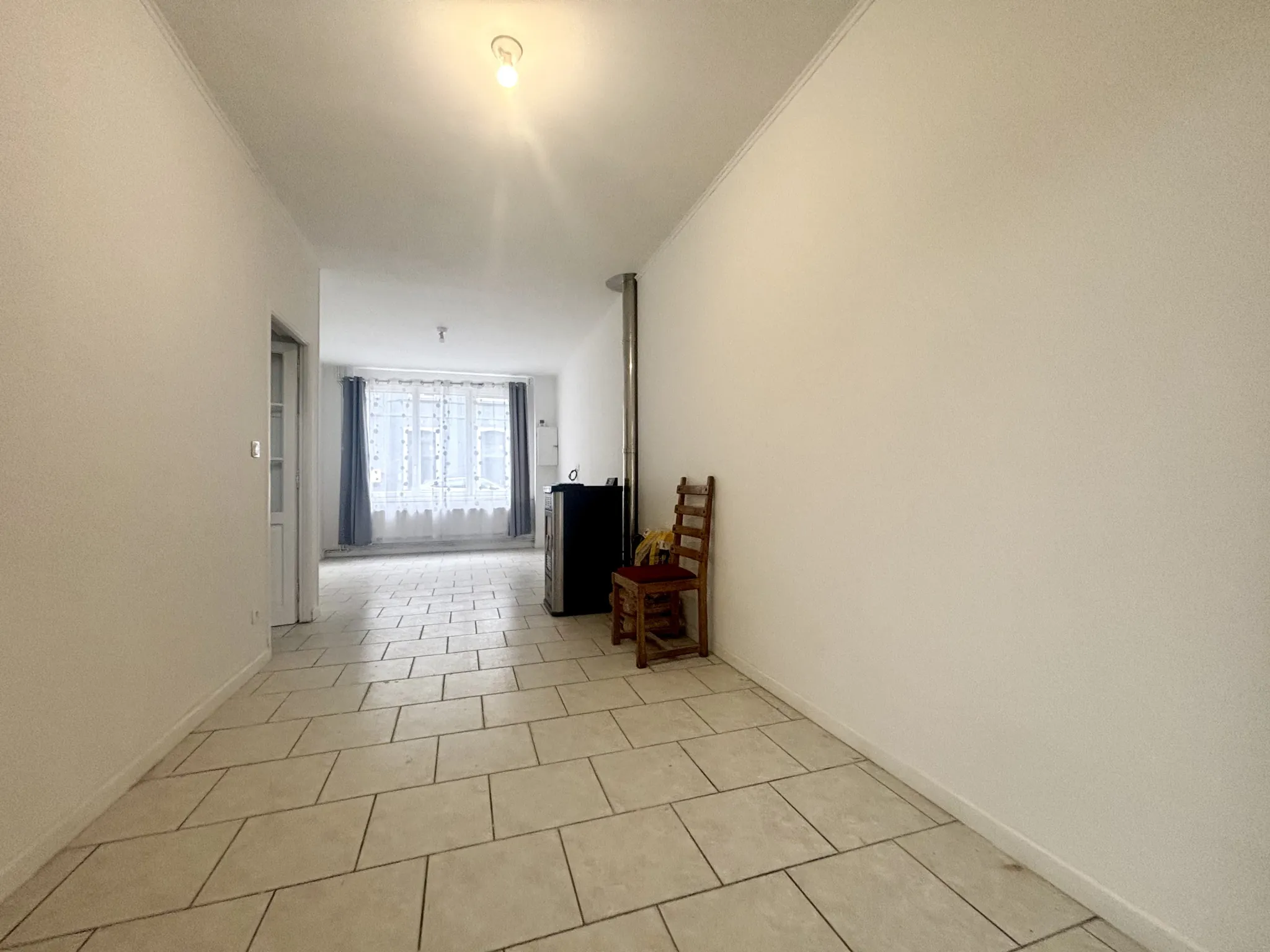 Maison de 130 m² avec 4 chambres et terrasse à Roubaix 