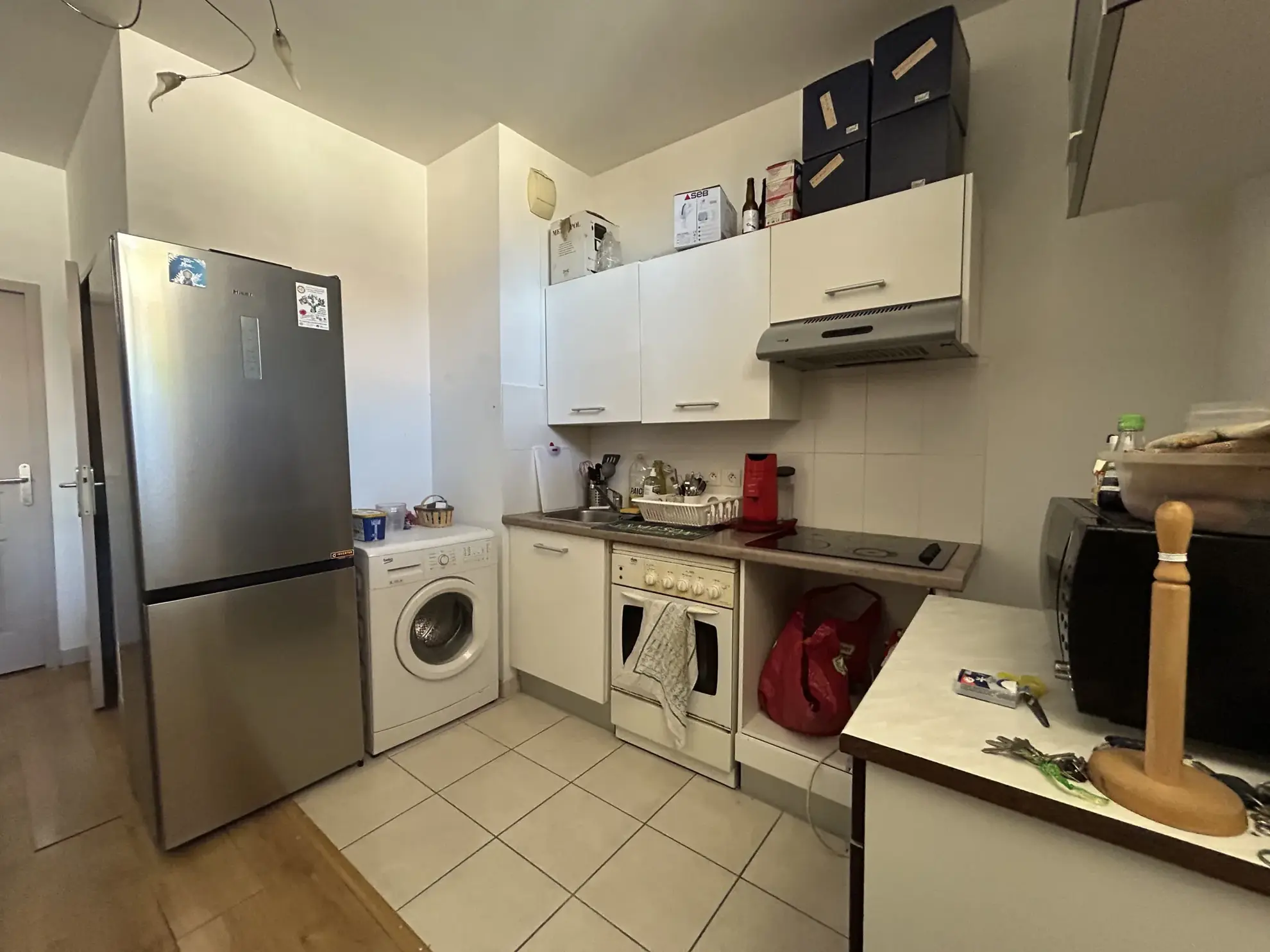 Appartement T3 à Roquemaure avec terrasse et parking - Opportunité d'achat 
