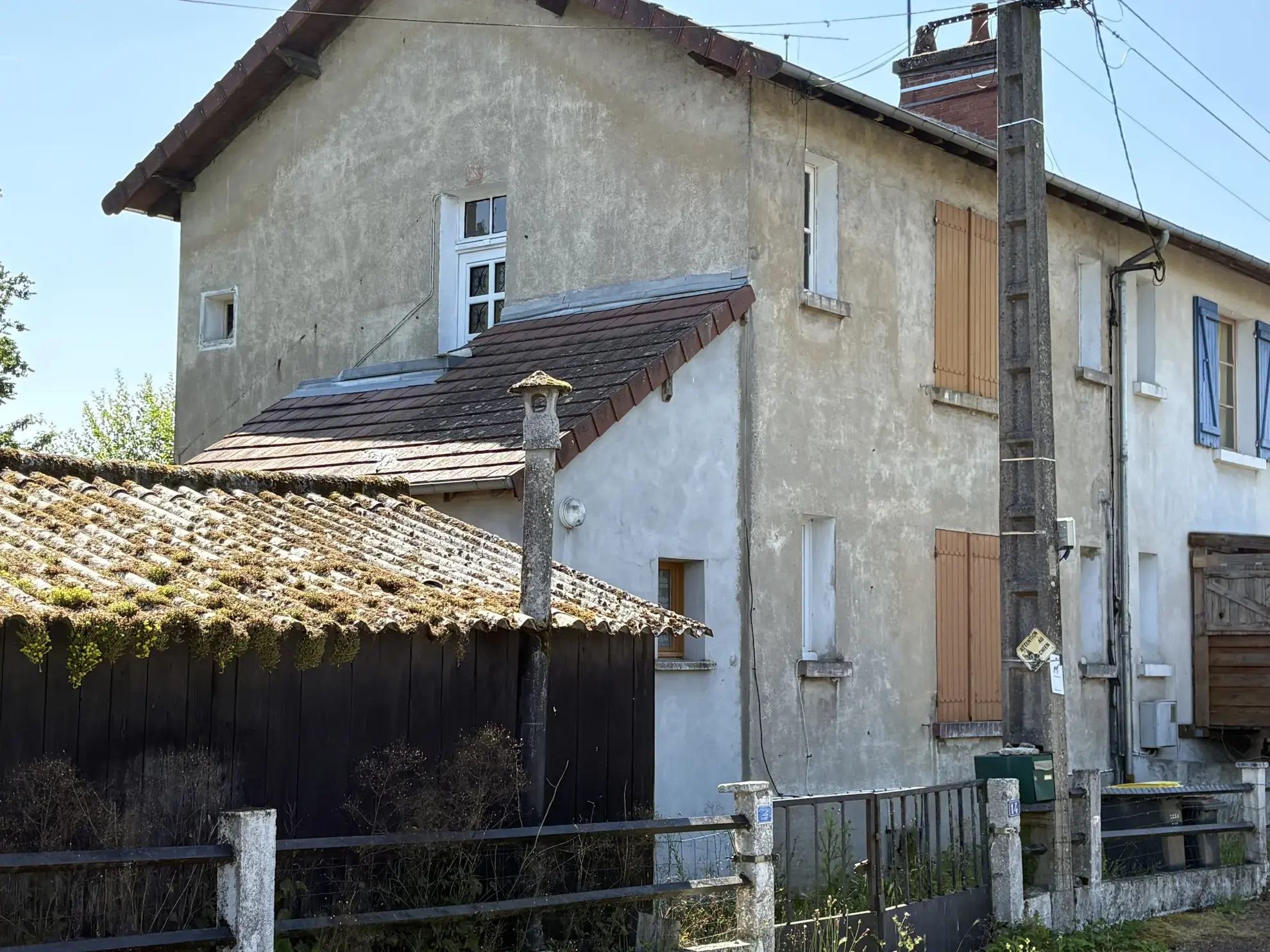 Appartement T2 à La Machine avec cave, terrain et potentiel de construction 