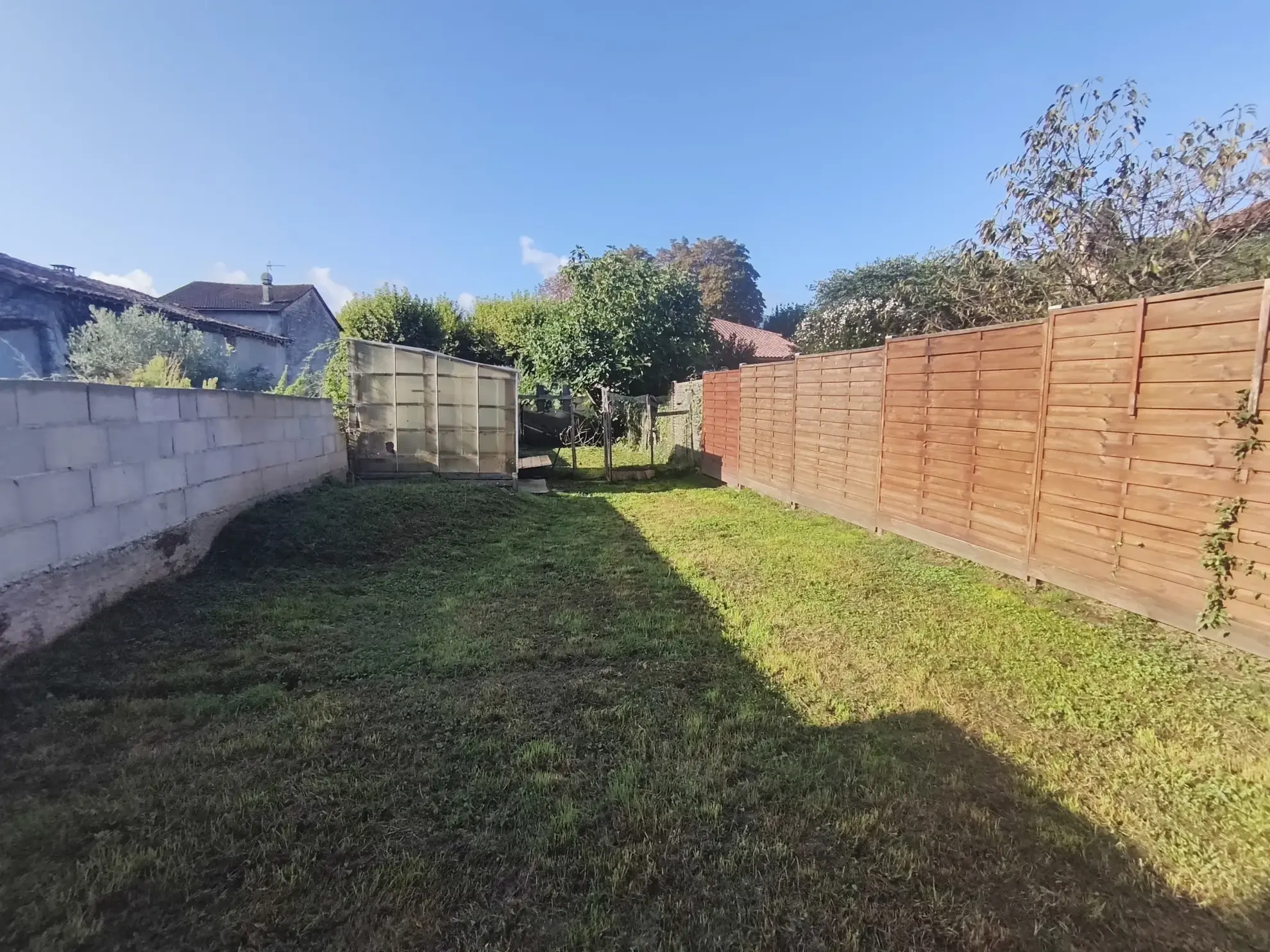 Maison T5 avec jardin et garage à Prat Bonrepaux - Immobilier familial 