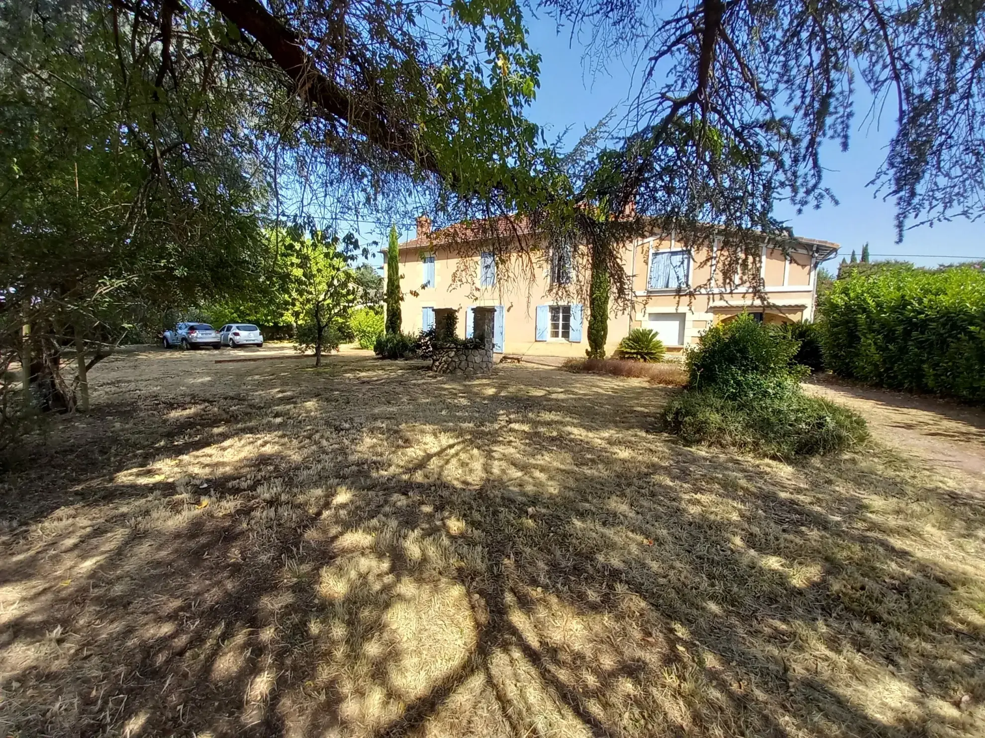 Maison familiale en pierre avec piscine proche de Langon et La Réole 
