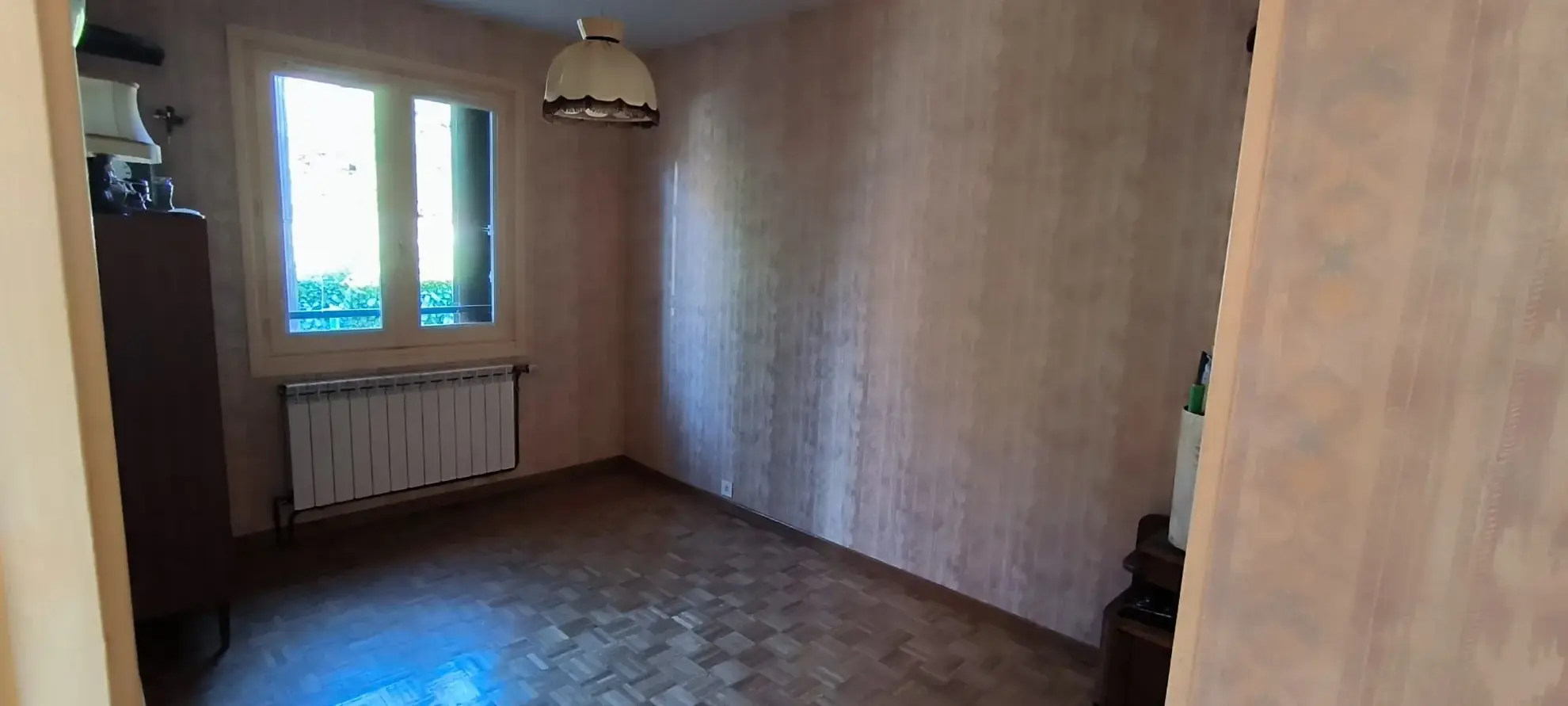 Maison 140 m² avec vue dégagée et jardin arboré à Clairvaux d’Aveyron 