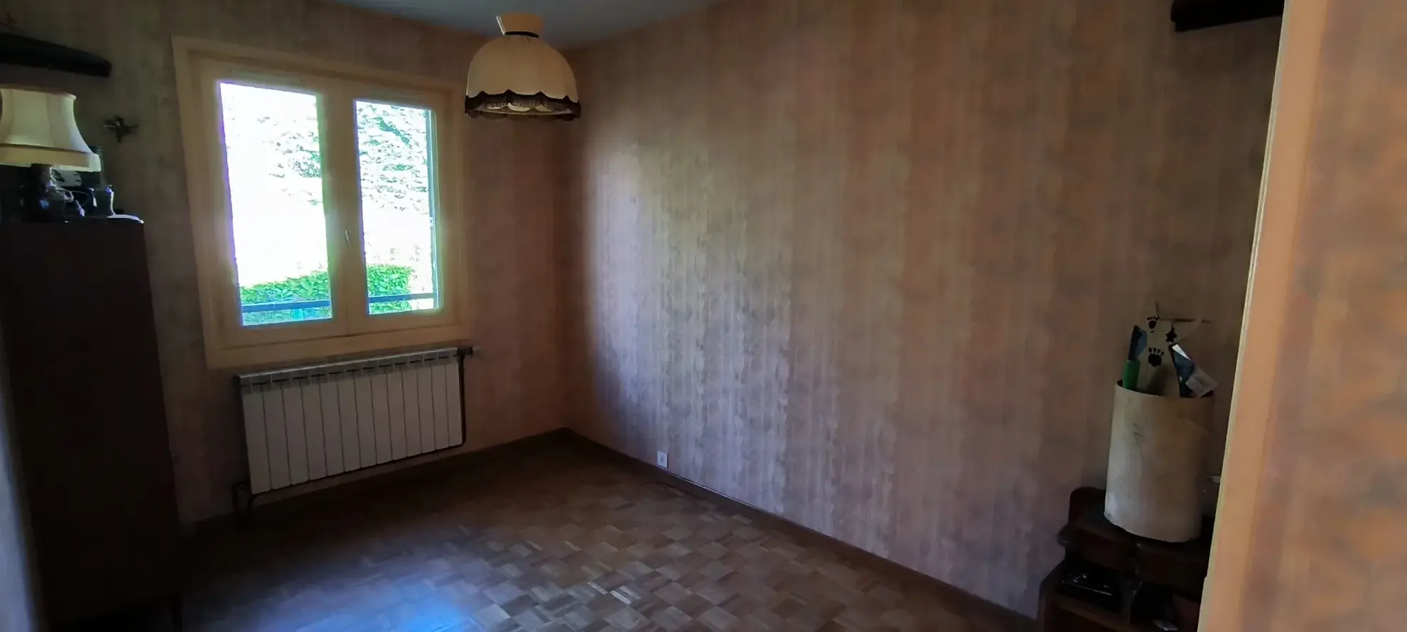 Maison 140 m² avec vue dégagée et jardin arboré à Clairvaux d’Aveyron 