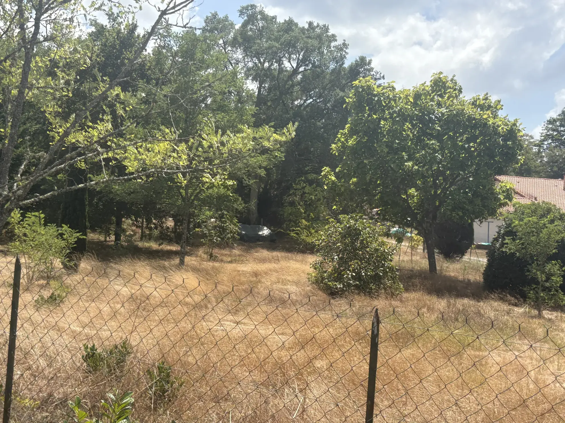 Terrain constructible viabilisé de 700 à 1400 m² à Levignacq proche des plages