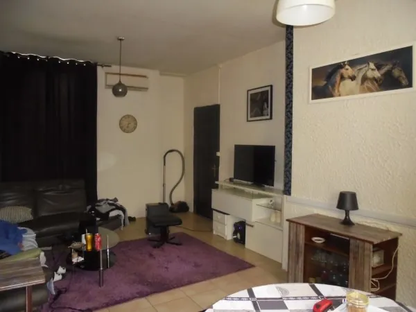 Maison de ville de 92 m² avec jardin à La Réole - Investissement idéal 