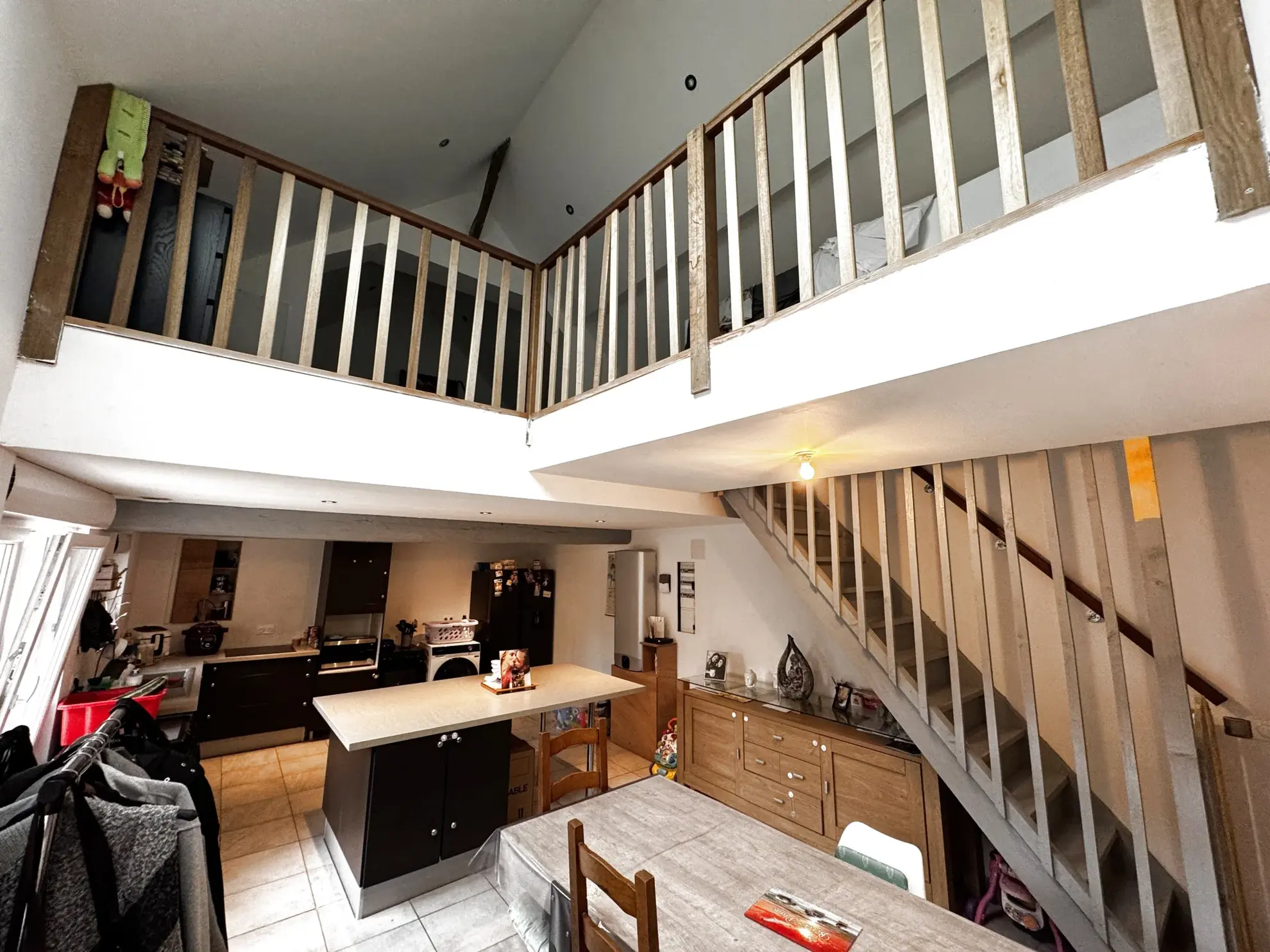 Magnifique longère rénovée à Bellaing — Maison familiale de 102 m² avec jardin 