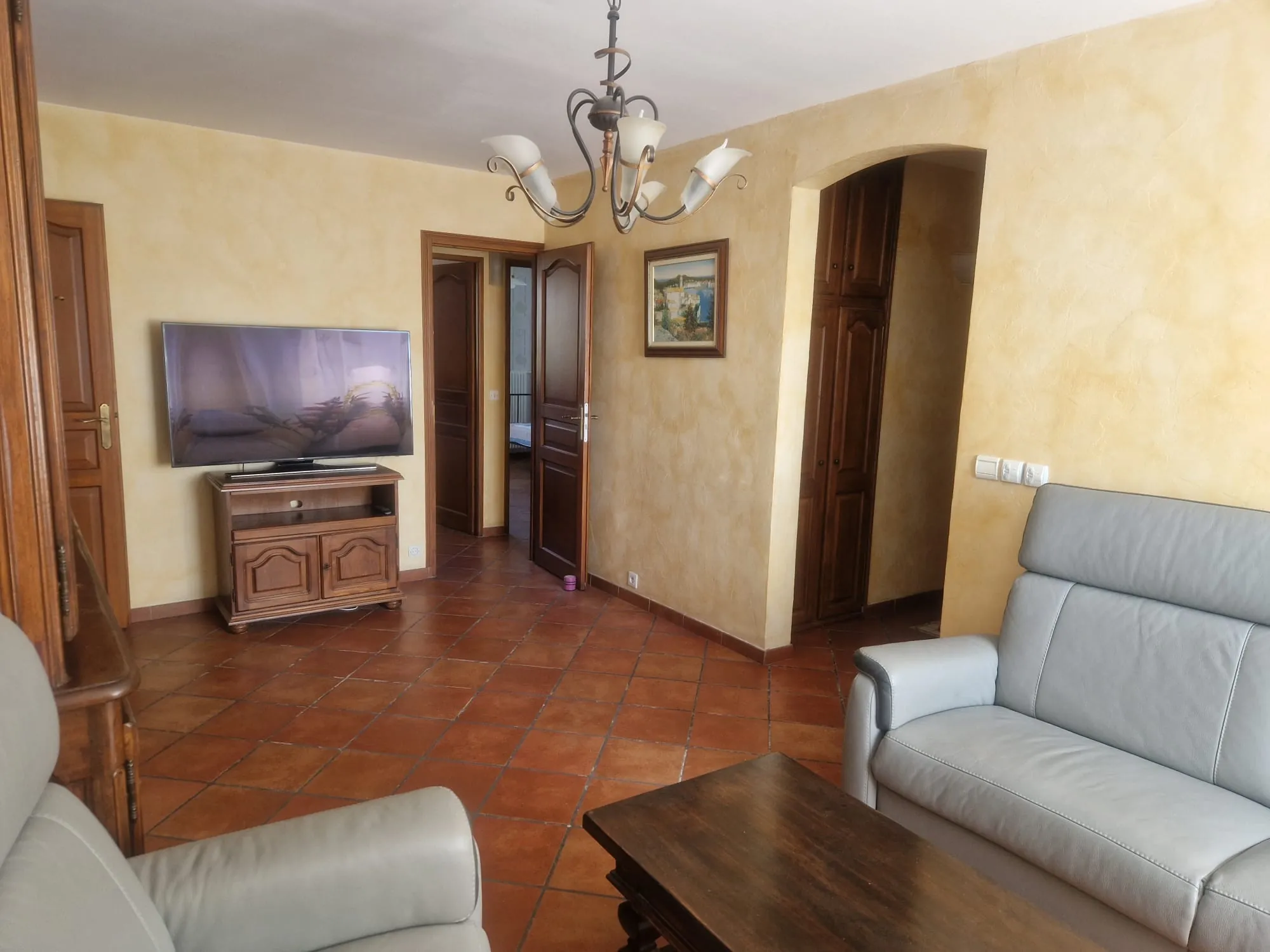 Vente d’un appartement 5 pièces de 85 m² à Marignane dans résidence sécurisée 