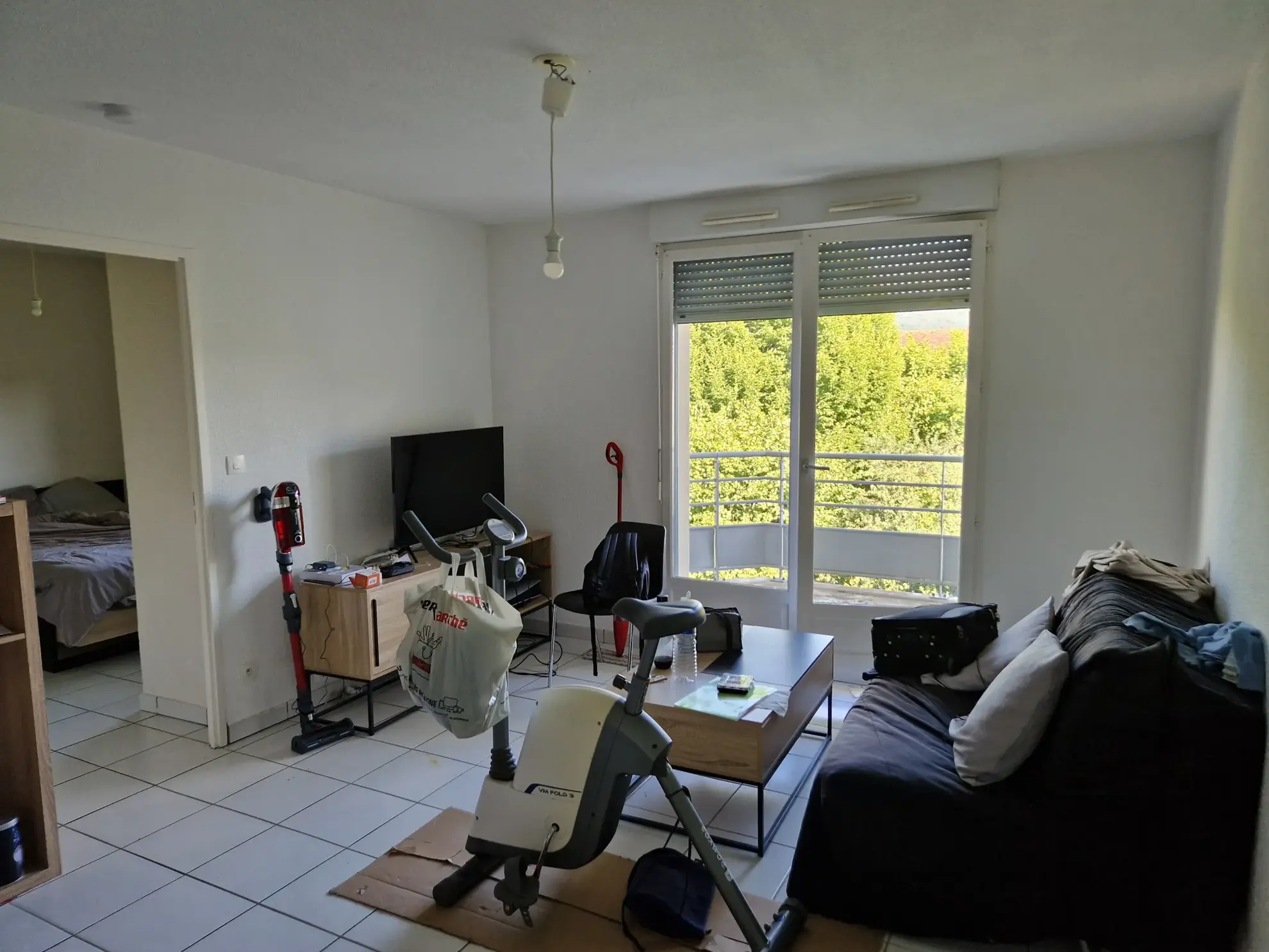 Appartement 2 pièces avec balcon et parking sécurisé à Autun 