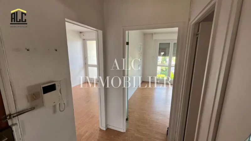Appartement lumineux de 81,53 m² à vendre à Alençon avec parking et cave