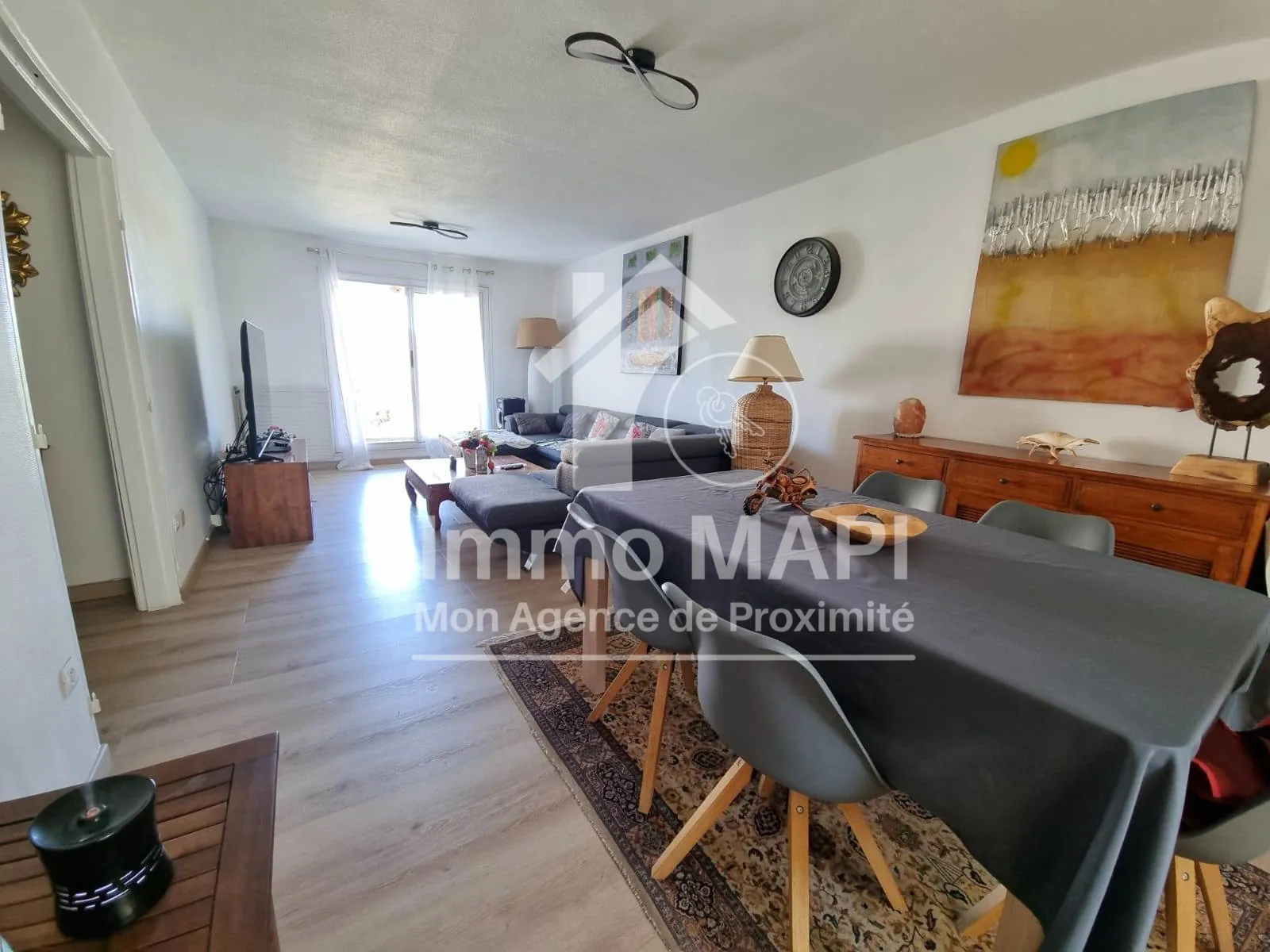 Appartement T3 lumineux de 84 m² avec parking et double balcon à Lattes 