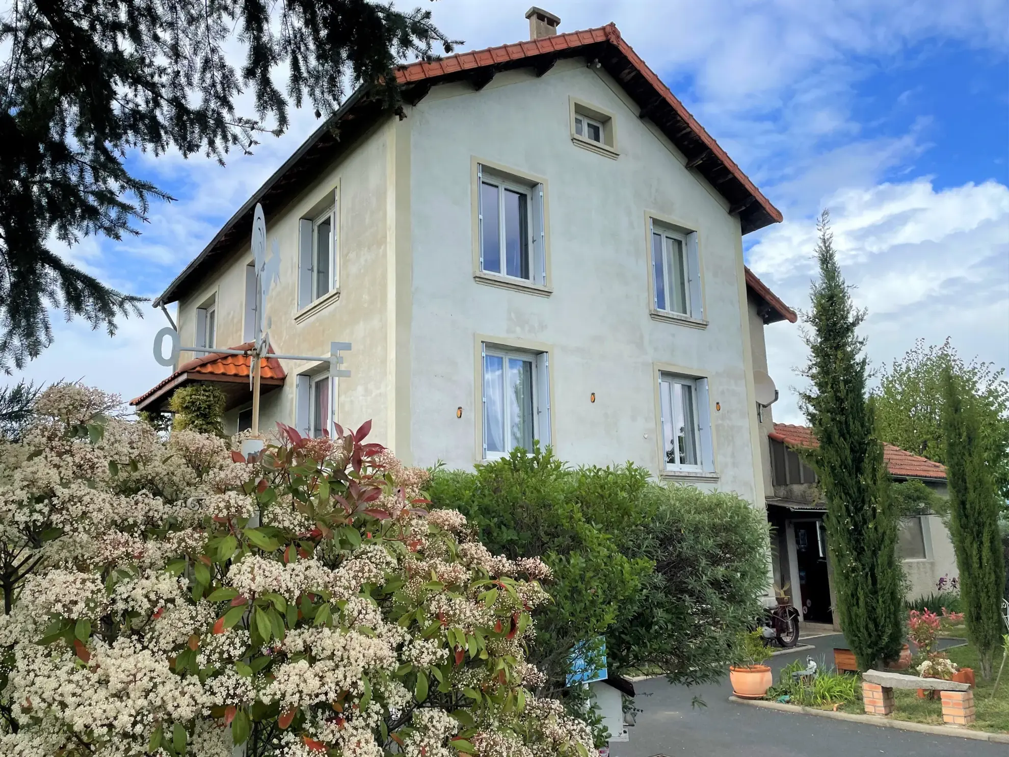 Maison individuelle lumineuse de 165 m² avec jardin à Brioude