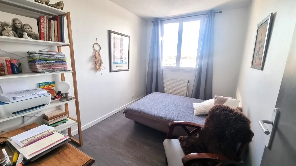 Très beau T3 à Anglet avec loggia et parking sécurisé 