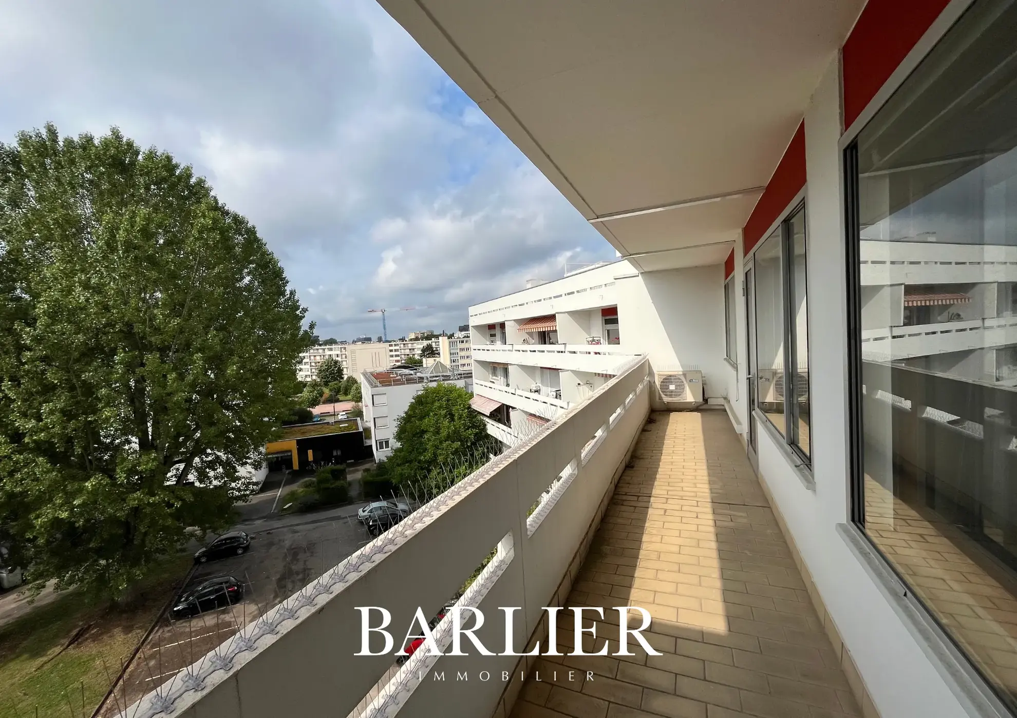 Appartement duplex 4 pièces de 98m² avec balcon et terrasses à Schiltigheim 